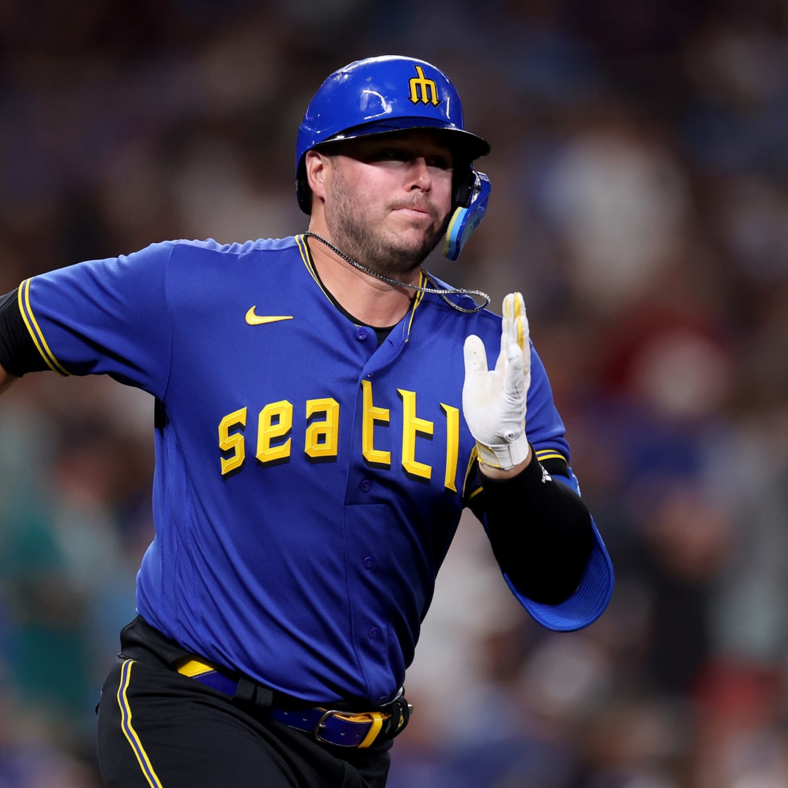 MLB Trade Rumors: Mariners Willing to Listen on Ty France, Teoscar
