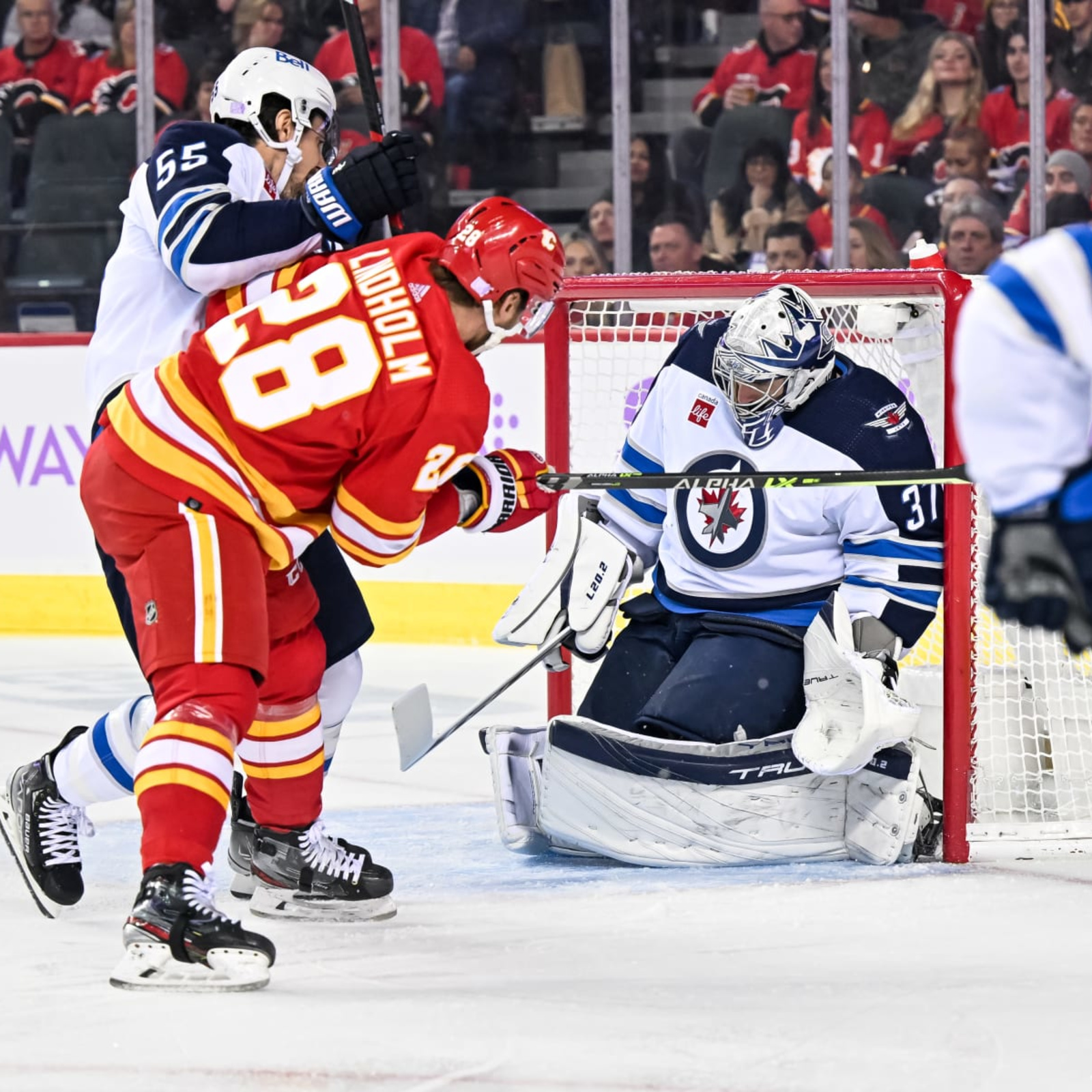Connor Hellebuyck Reportedly Unwilling To Sign Extension With Jets