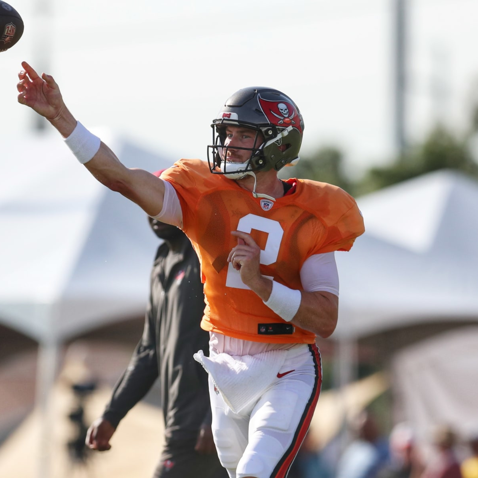 Insider Gives Telling Update on Bucs Quarterback Battle