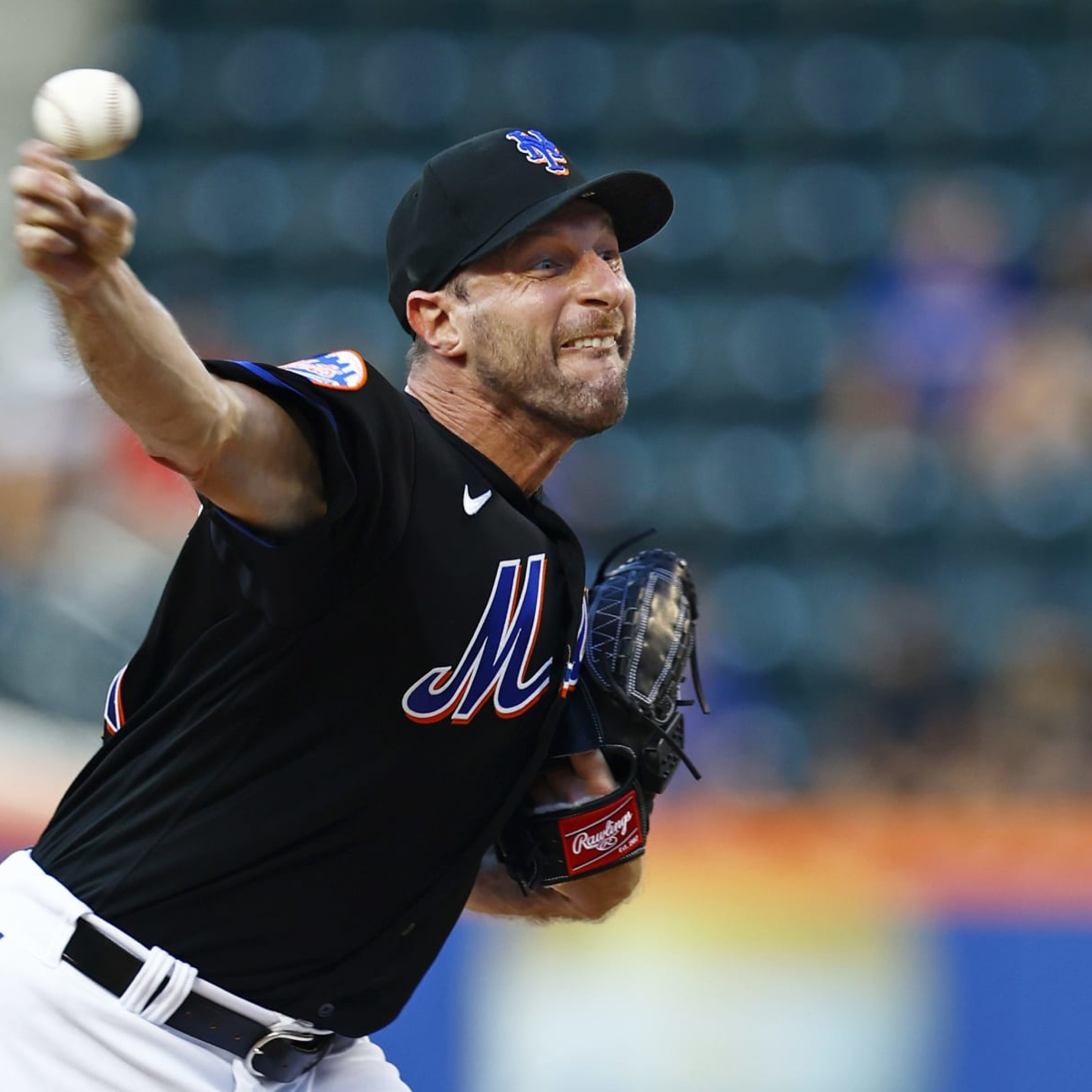 Scherzer says Mets told him 2024 would be transition year with eye