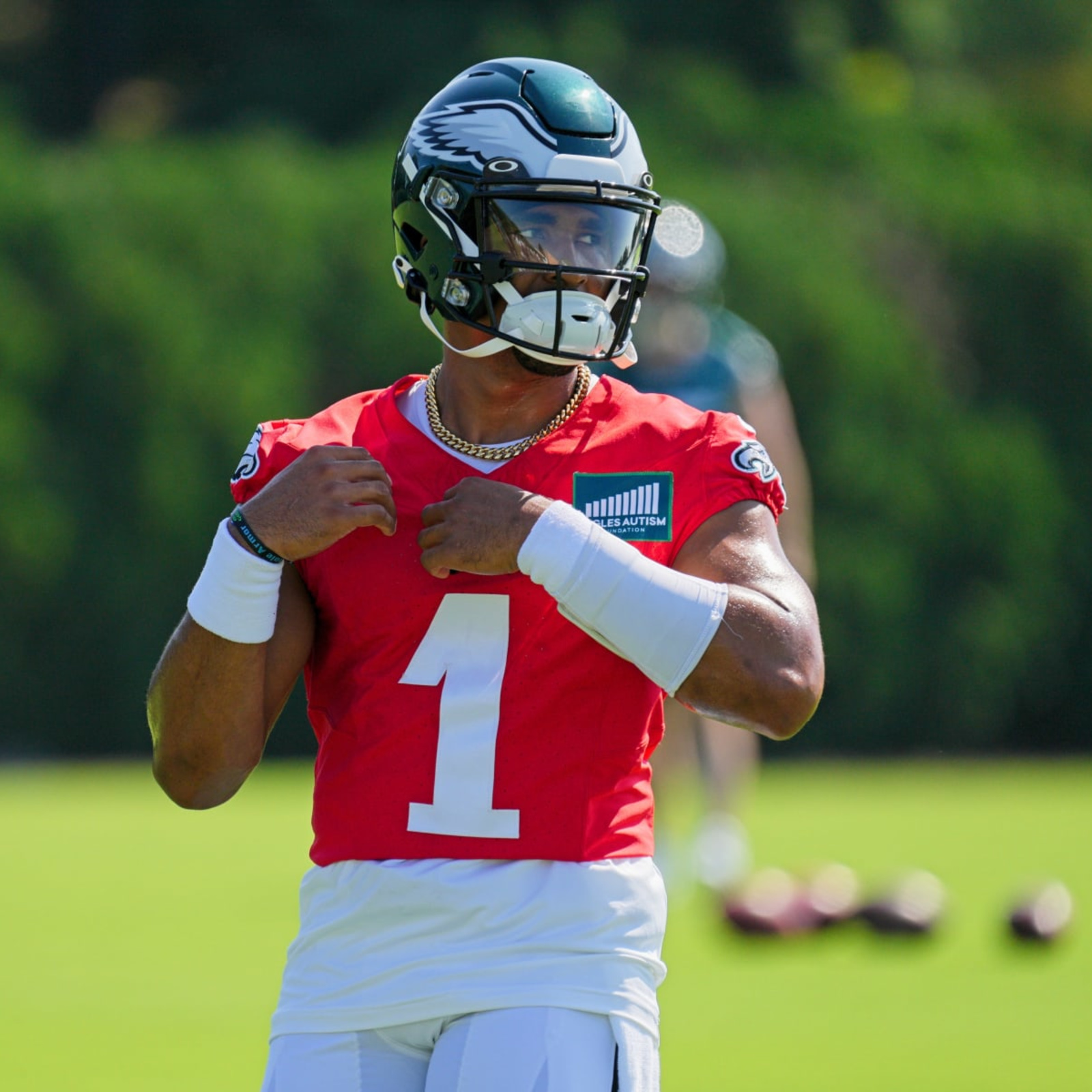The Philadelphia Eagles should seriously consider trading Jalen Hurts