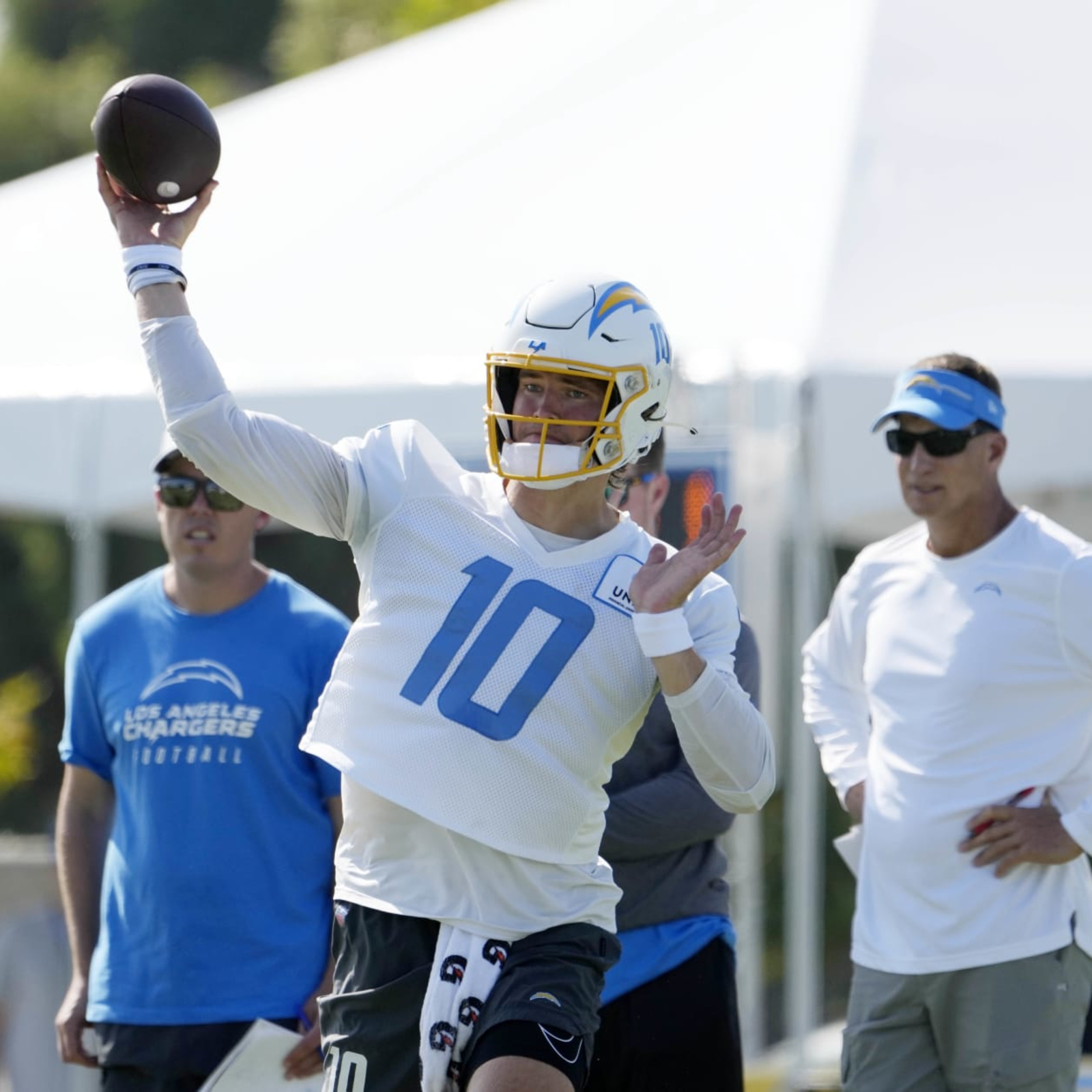 Chargers News: Bolts bring back QB Daniel on 1-year, $2.25 million deal -  Bolts From The Blue