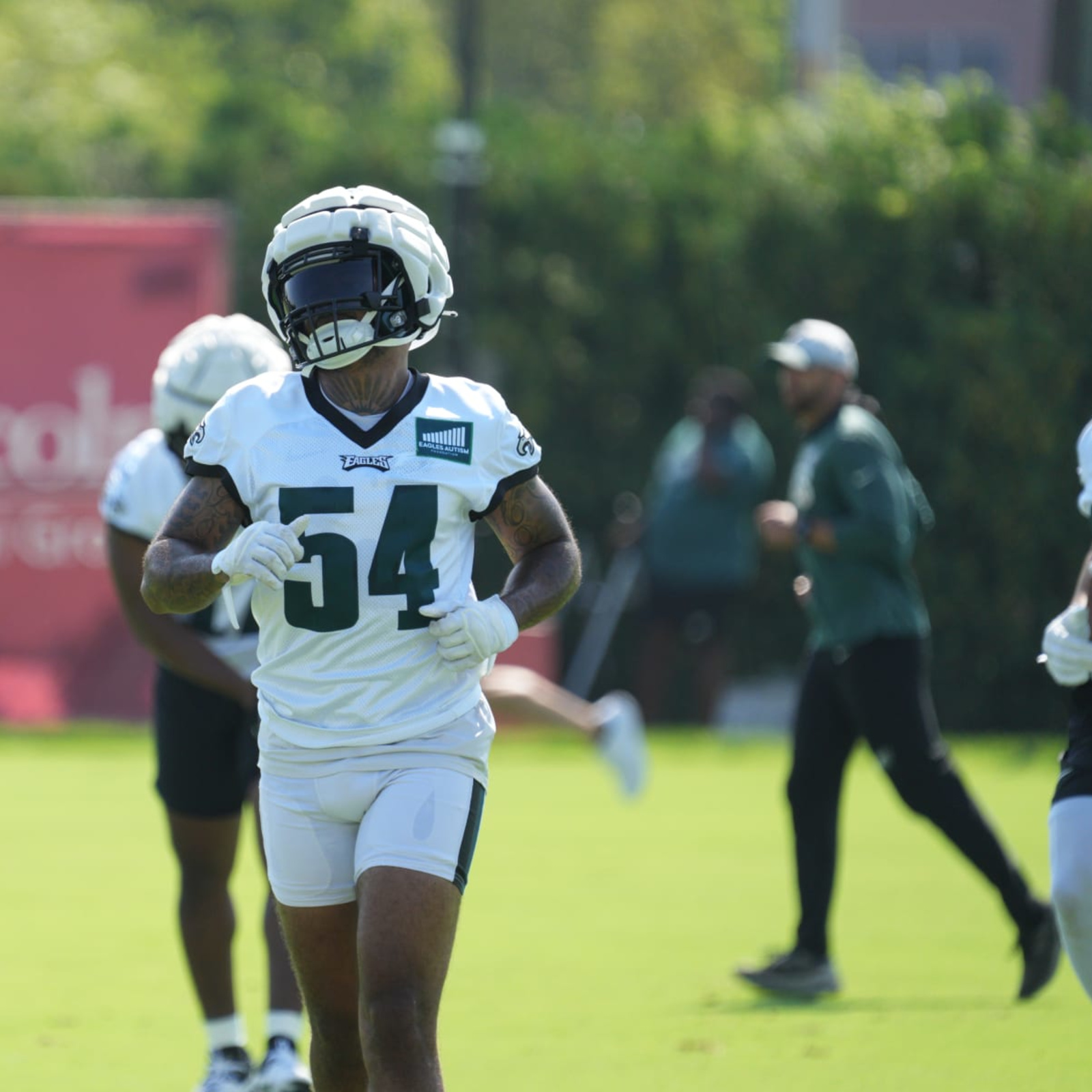 Local LB Shaun Bradley Was 'In Complete Shock' When Eagles Drafted Him –  NBC10 Philadelphia