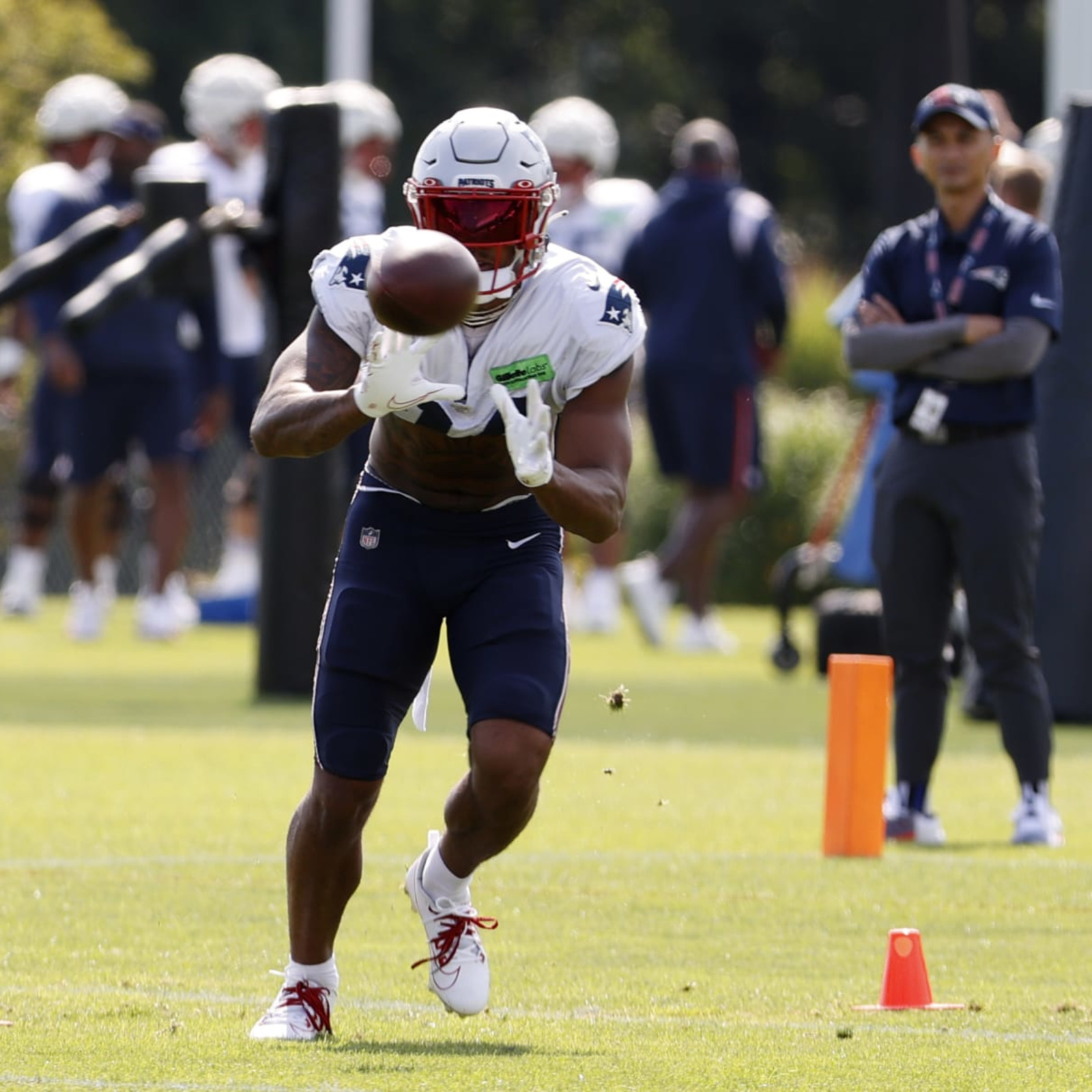 Patriots RB Rhamondre Stevenson catching on quickly in training camp –  Boston Herald