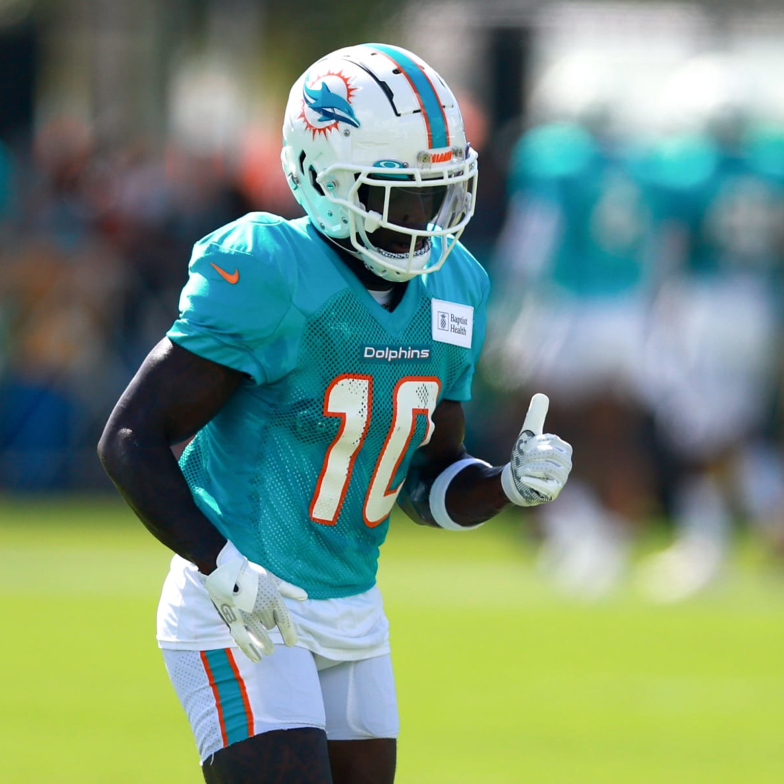 First look: WR Tyreek Hill in Miami Dolphins uniform in 'Madden