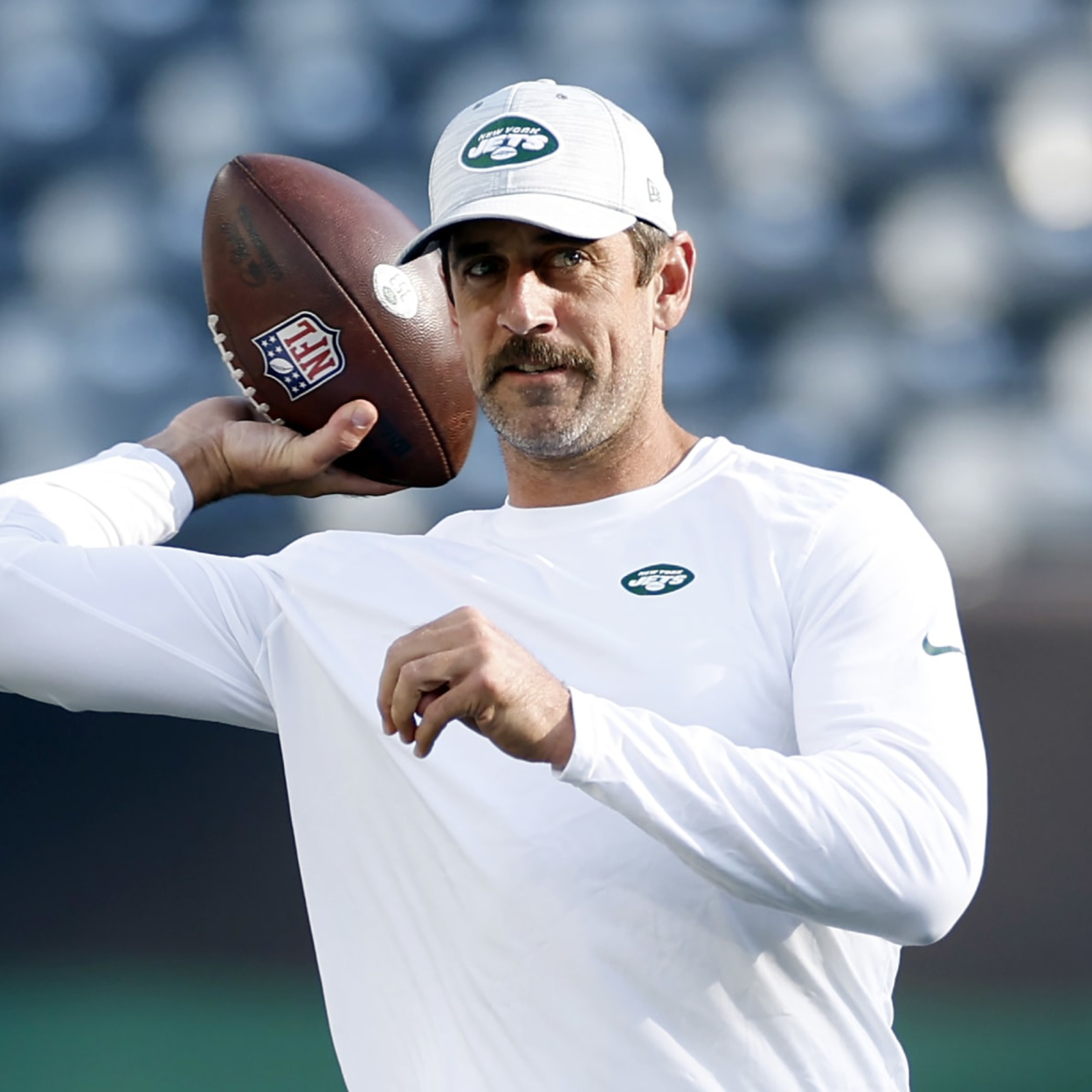 Jets QB Aaron Rodgers sits down with CBS New York's Otis Livingston 