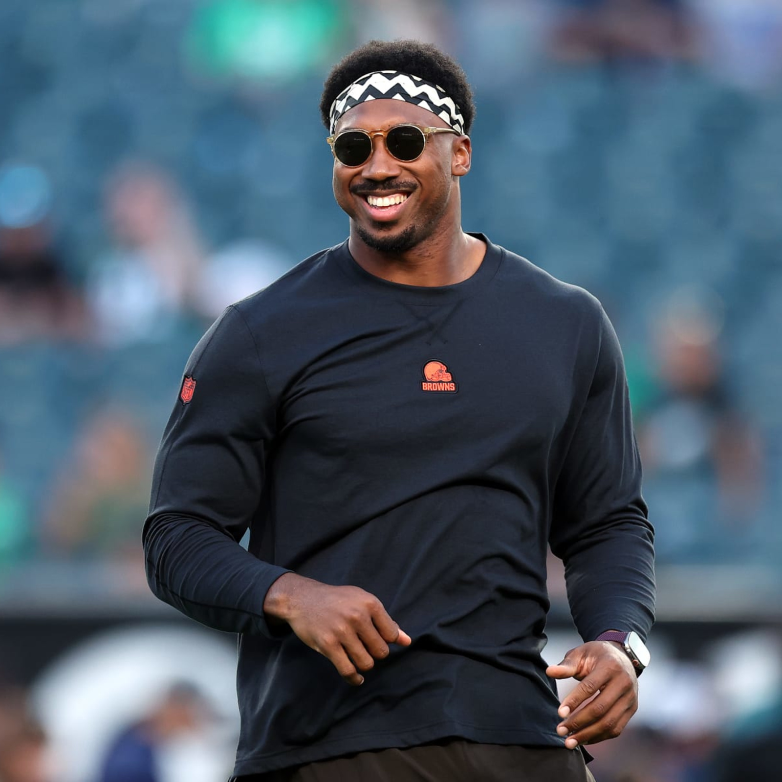 Browns stand by Myles Garrett in a big way: 5 years, $100 million  guaranteed - The Boston Globe