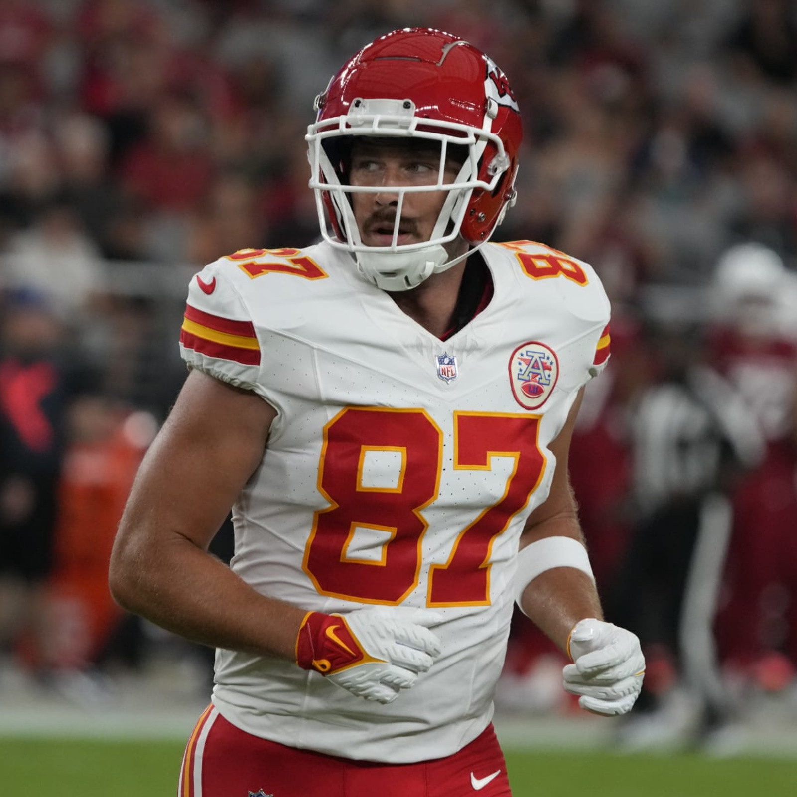 Travis Kelce claims the top spot in AP's NFL tight end rankings