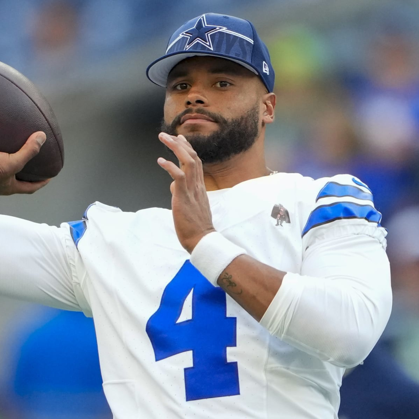 How Can The Cowboys Make Life Easier For Dak?