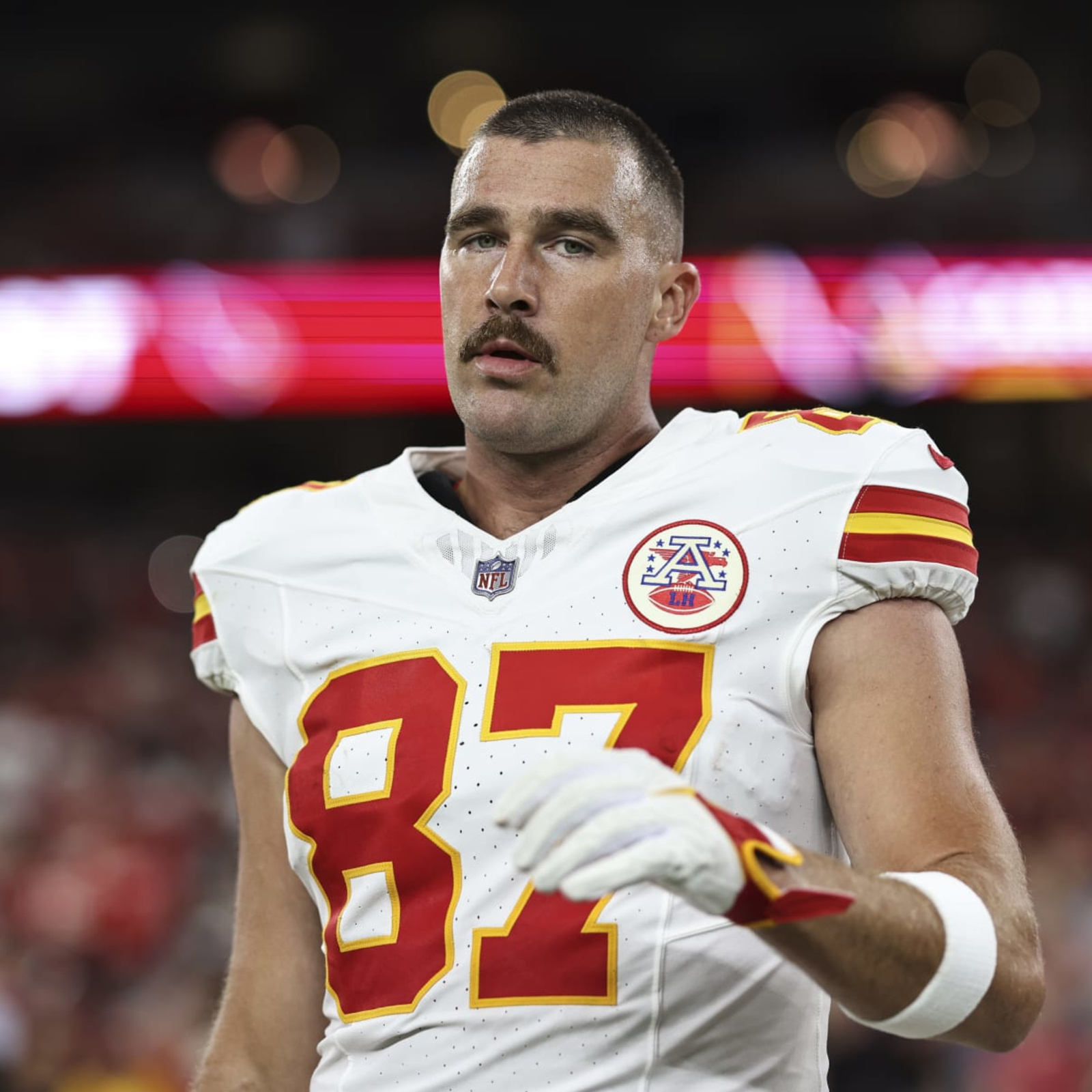 Schultz] Travis Kelce is OUT for tonight's season opener vs the Lions, per  sources. I'm told the Chiefs' All-Pro TE made a strong push to play after  this morning's workout, but the