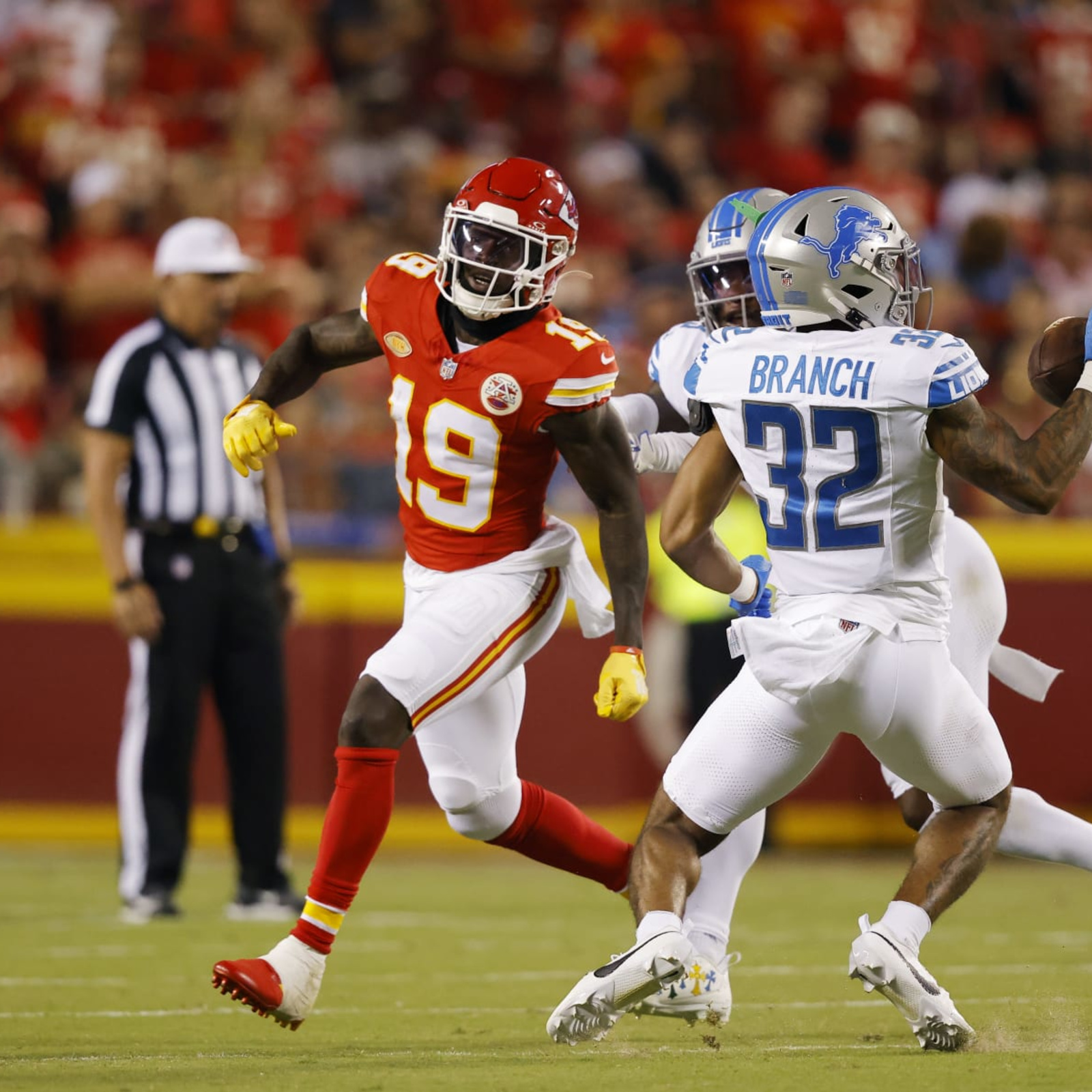Chiefs' Kadarius Toney Mocked by Fans During Rough Week 1 Game vs. Lions, News, Scores, Highlights, Stats, and Rumors