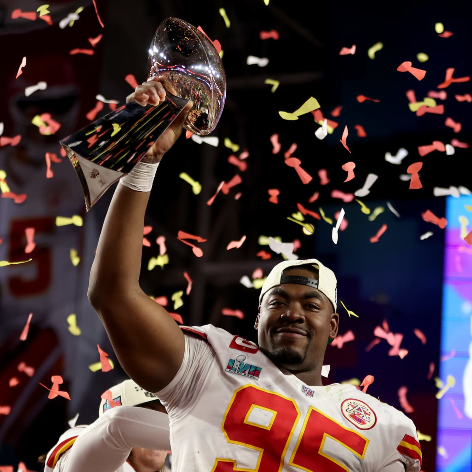 Chiefs News: Fans Erupt Over Chris Jones' Revised Deal With KC