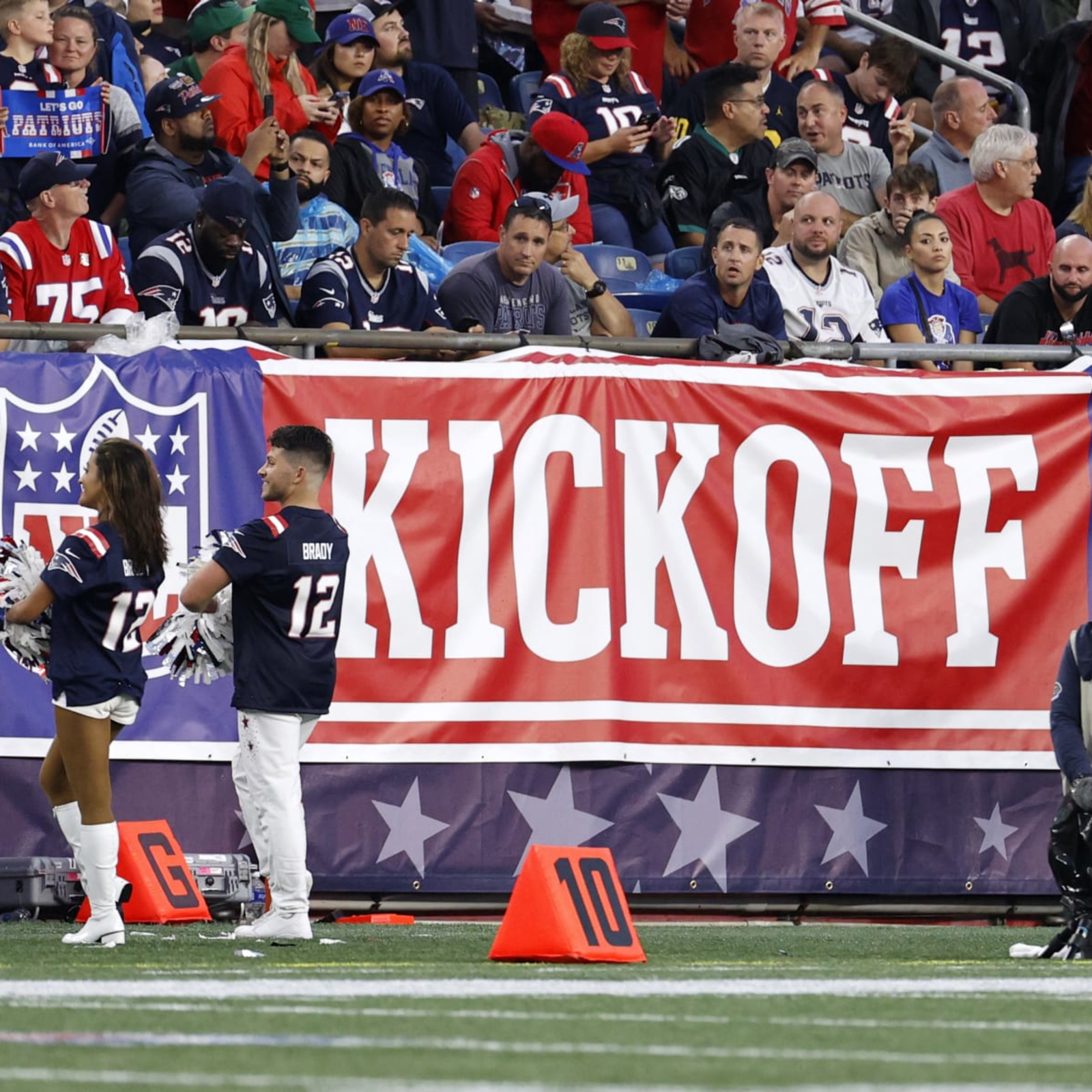 Statistics show a narrow benefit to the NFL's new kickoff rule – Football  Zebras