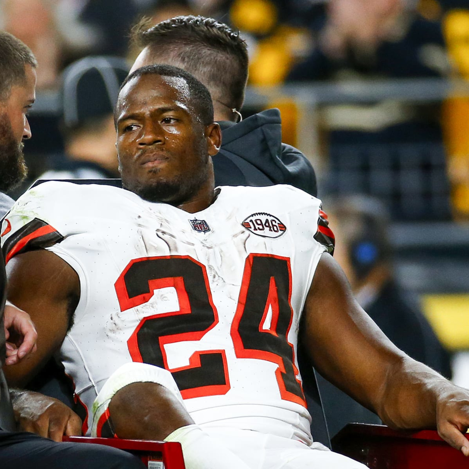 Nick Chubb suffers another severe knee injury, likely ending the