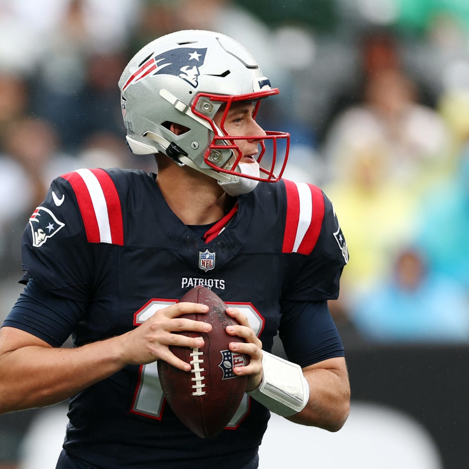 Latest On Patriots' QB Outlook