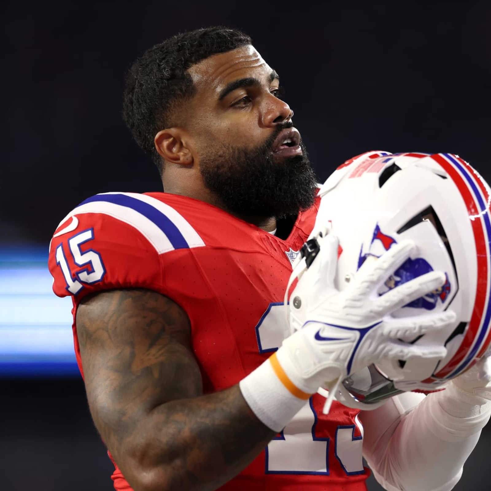 Photo: Ezekiel Elliott Has Reversible Chain With Cowboys, Patriots Jersey  Numbers, News, Scores, Highlights, Stats, and Rumors