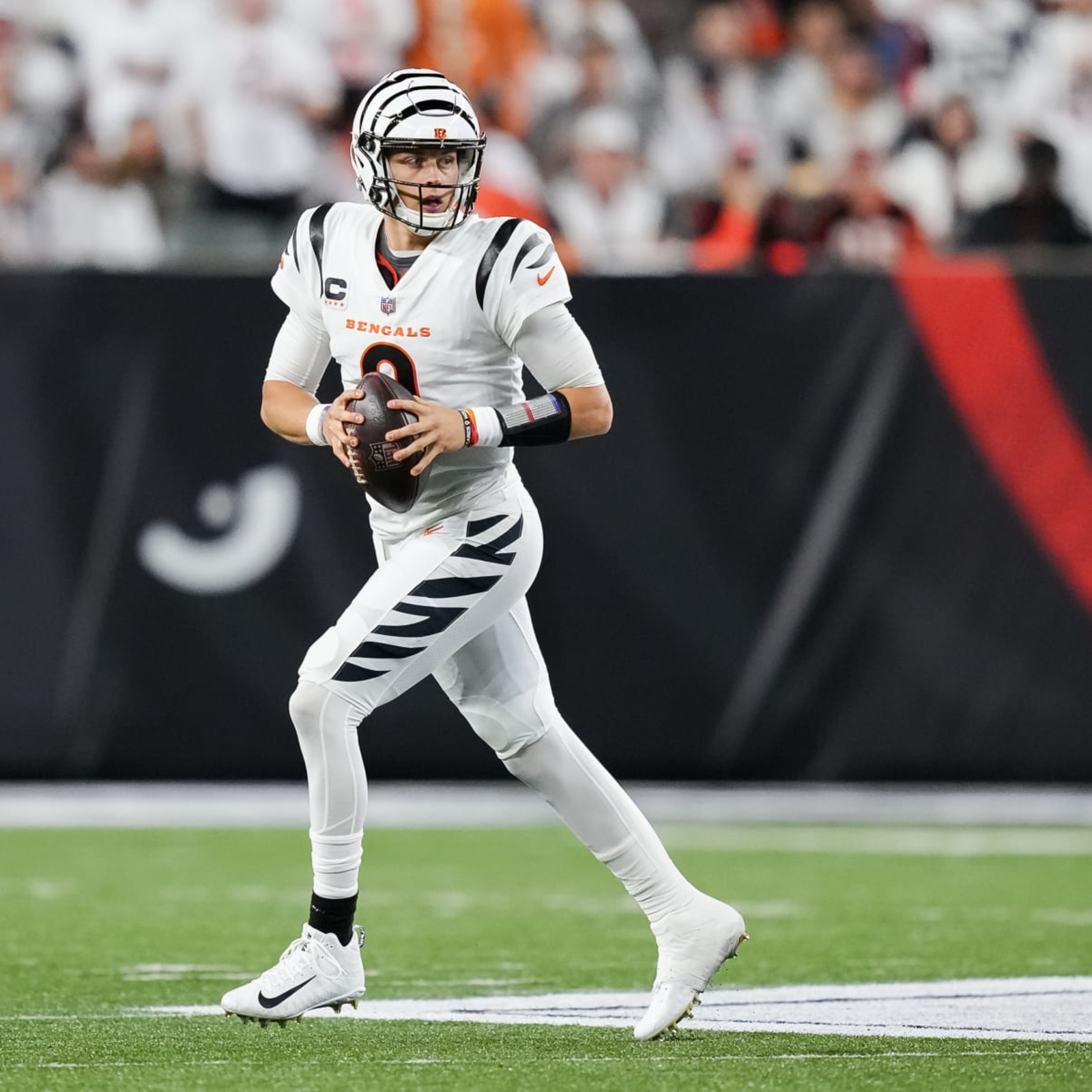 Jets' Aaron Rodgers Says Bengals' Joe Burrow Has Reached Out to Him About  Calf Injury, News, Scores, Highlights, Stats, and Rumors