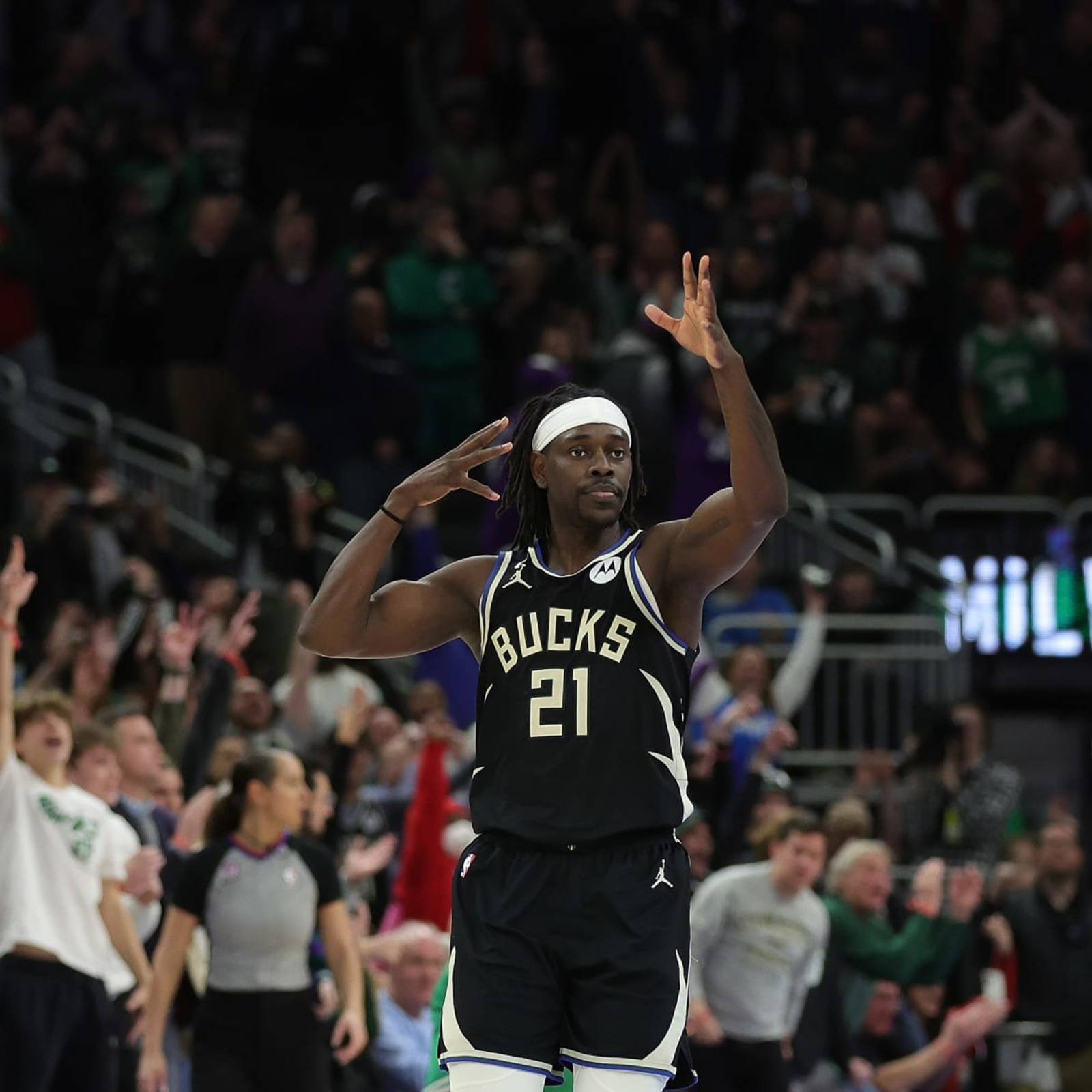 Celtics acquire Jrue Holiday from Blazers