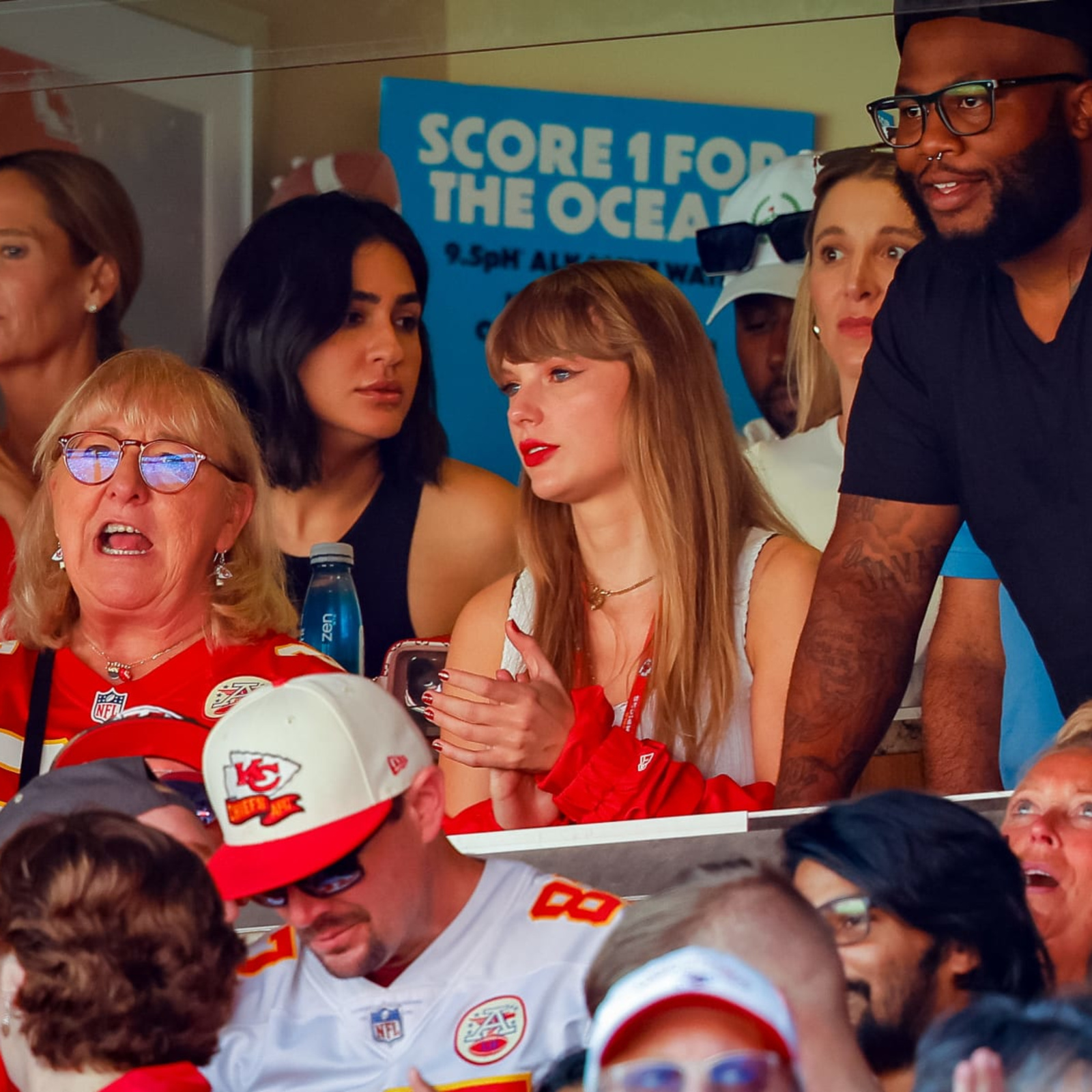 Sunday Night Football' scores ratings TD as Swifties tune in with Jets,  Chiefs fans