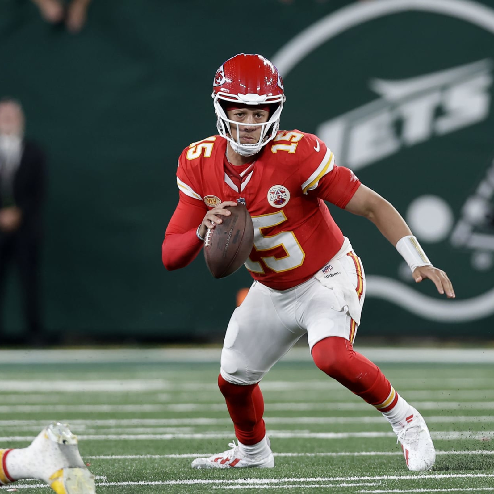 Patrick Mahomes shoulders blame for Chiefs' struggles