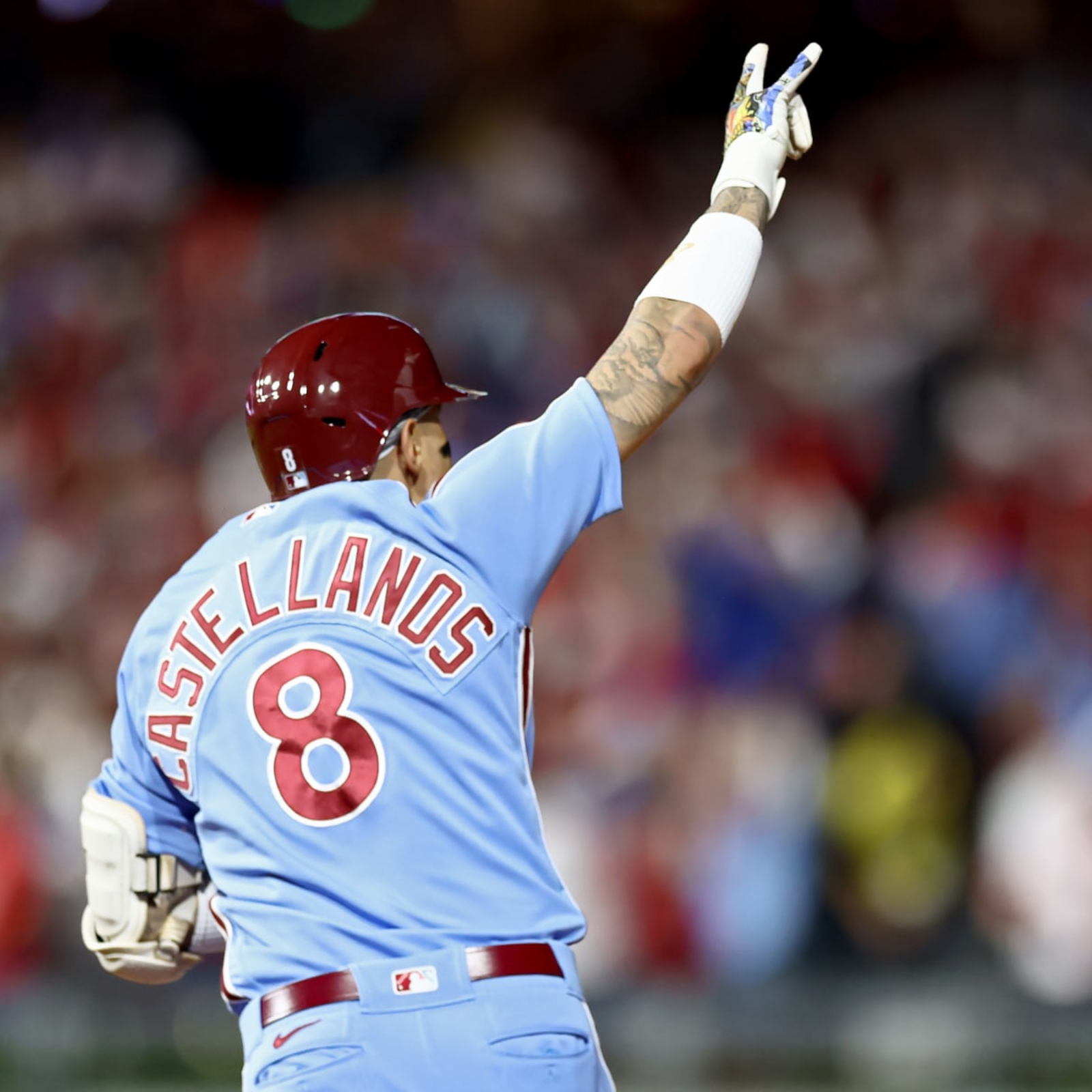 BLEACHER REPORT: Bryce Harper's Phillies Jersey Sets Sales Record