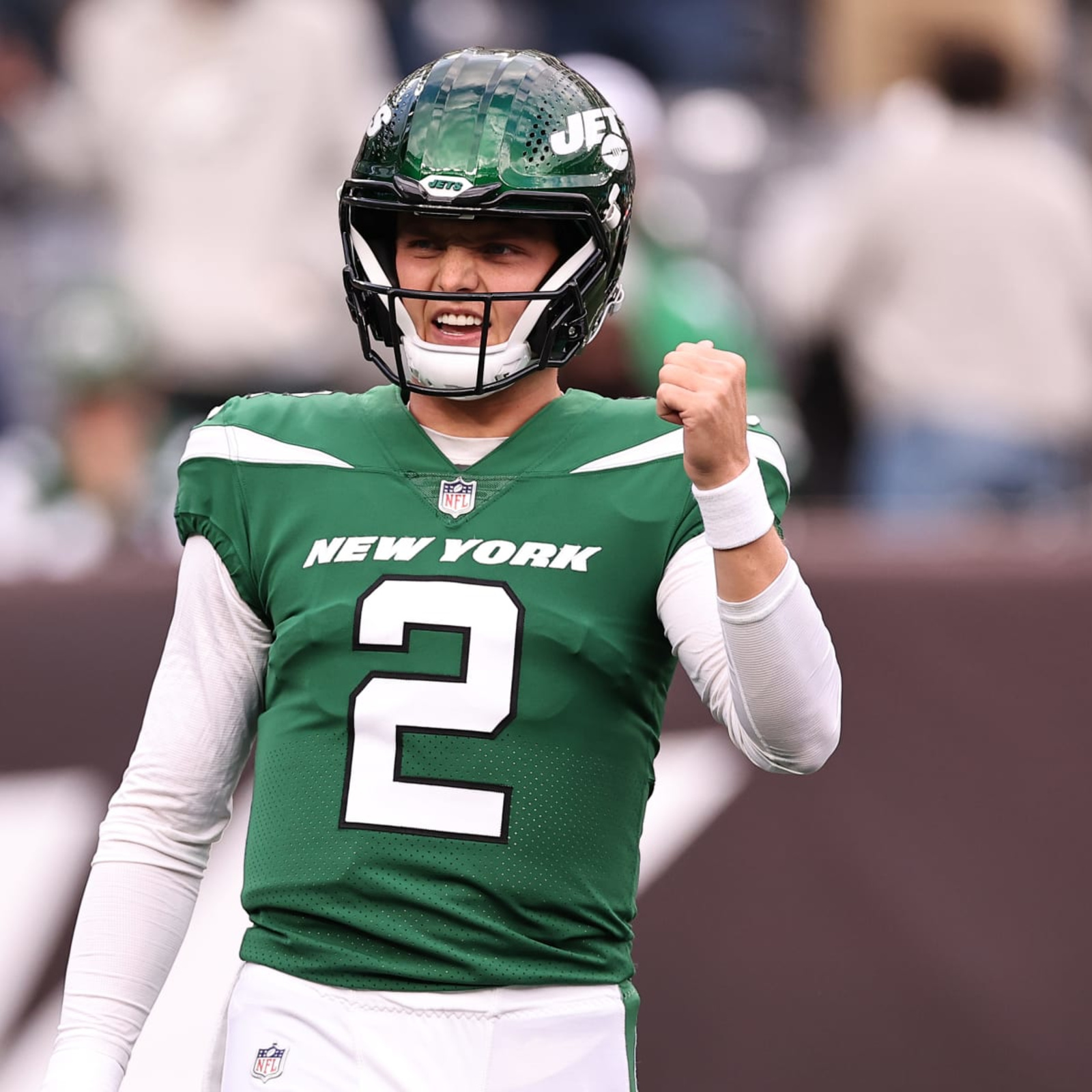 Jets upset Eagles to take down last undefeated team