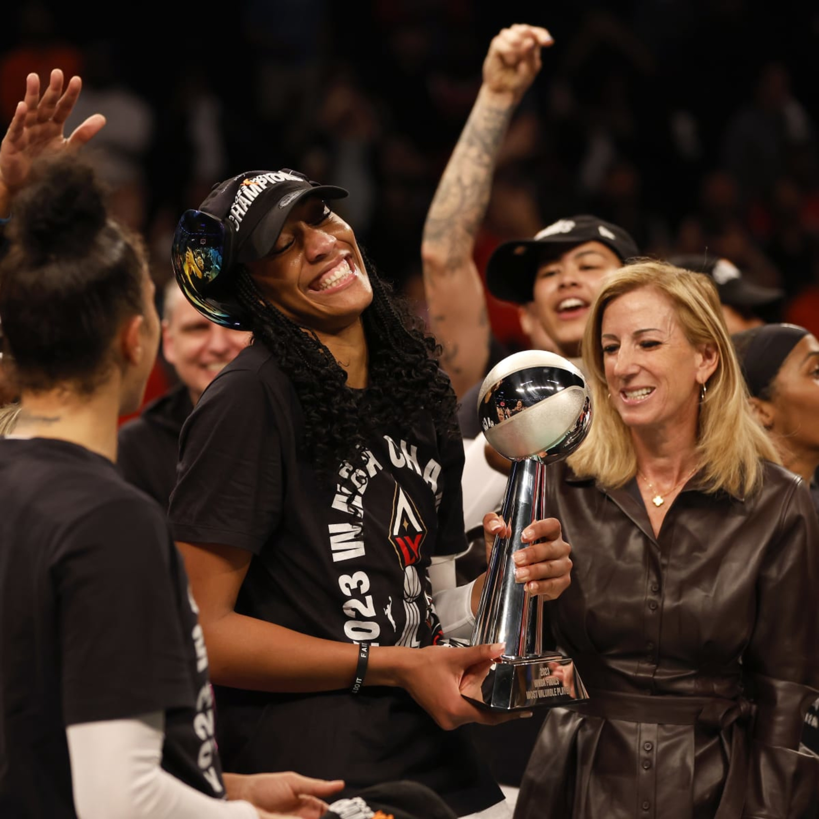 Las Vegas Aces become WNBA's 1st repeat champions in 21 years
