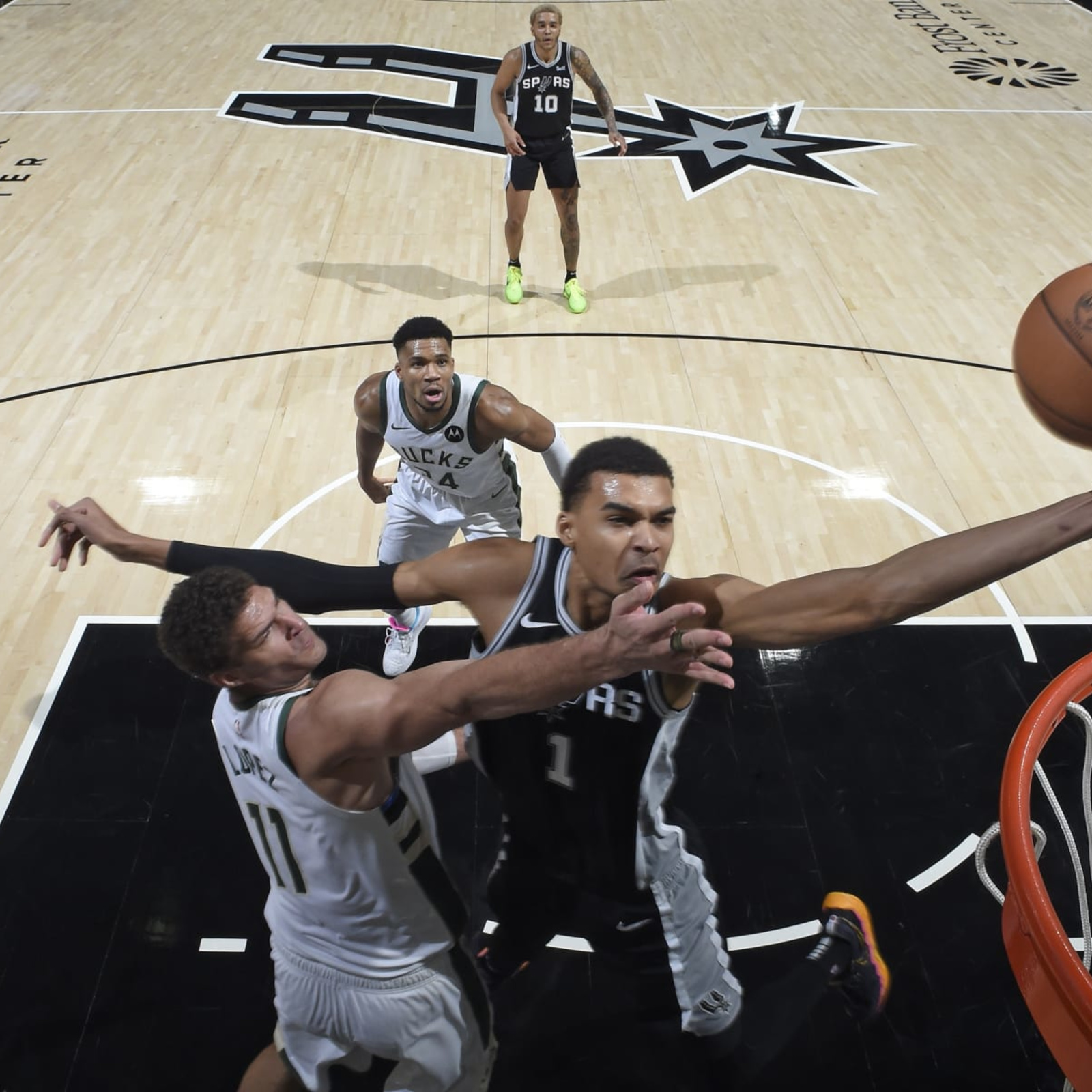 Short-Handed San Antonio Spurs Shocked By Milwaukee Bucks, Lose 4th  Straight on Victor Wembanyama's Birthday - Sports Illustrated Inside The  Spurs, Analysis and More