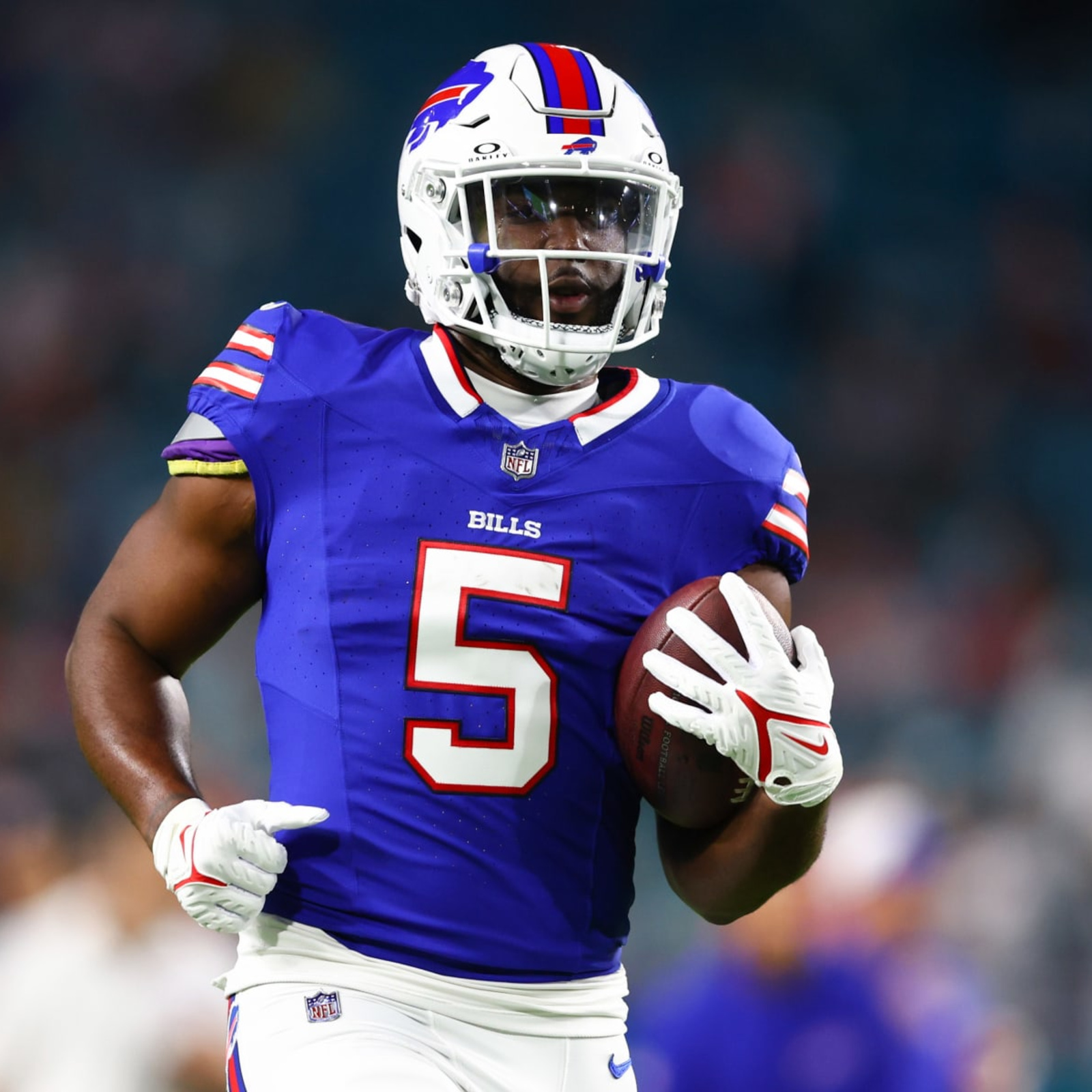 Bills' Leonard Fournette Released from Practice Squad Ahead of Chiefs  Playoff Game | News, Scores, Highlights, Stats, and Rumors | Bleacher Report