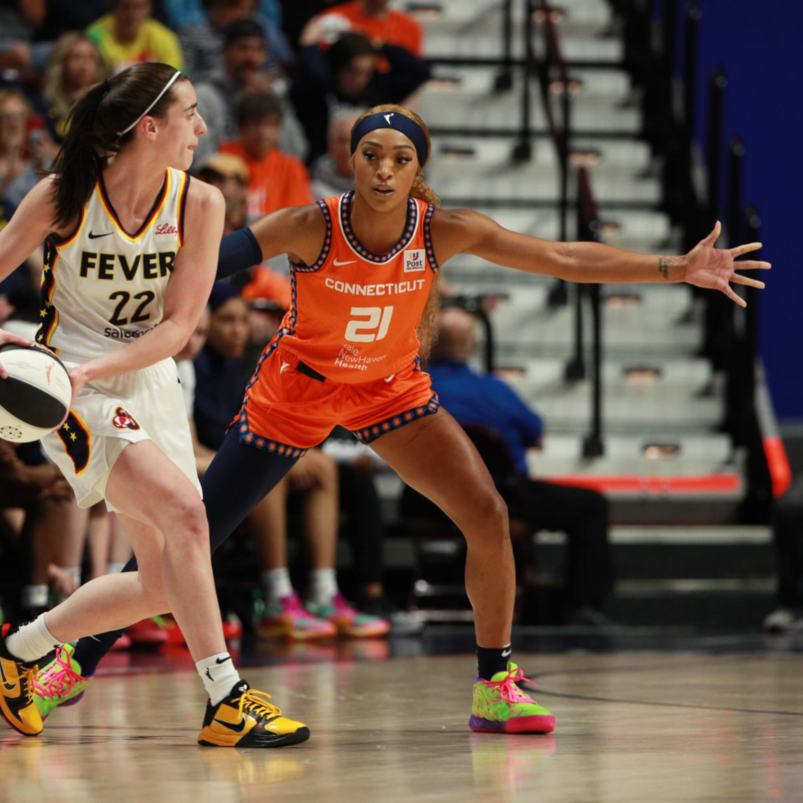 Video: Caitlin Clark Mocked by DiJonai Carrington After Foul Call in Fever vs. Sun | News, Scores, Highlights, Stats, and Rumors | Bleacher Report