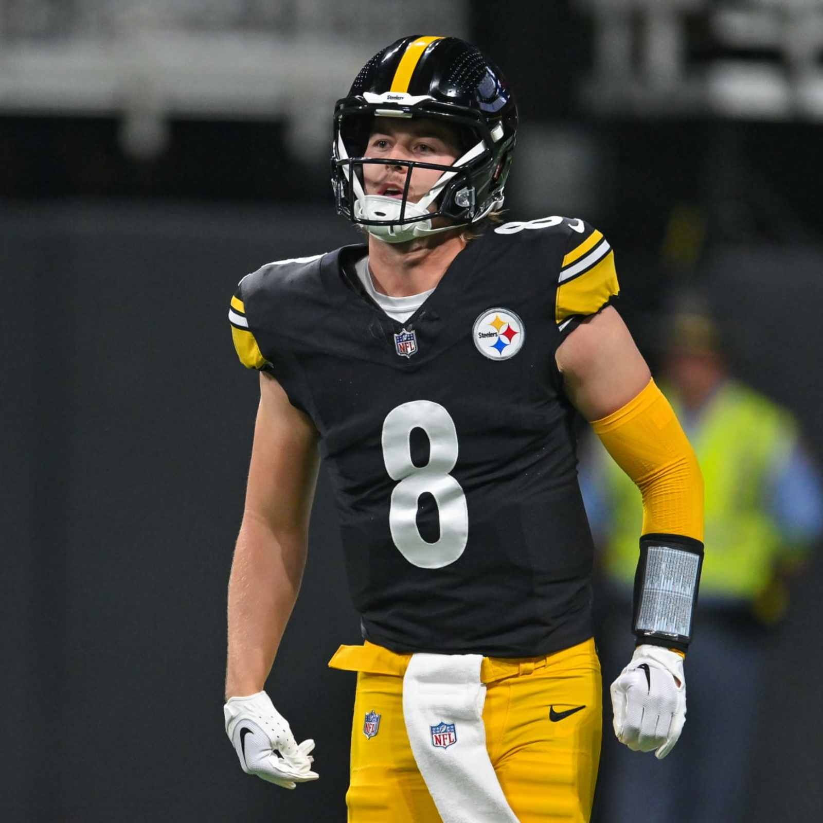 Kenny Pickett, Steelers Show Flashes in Raiders Win but Still Have Long Way  to Go, News, Scores, Highlights, Stats, and Rumors