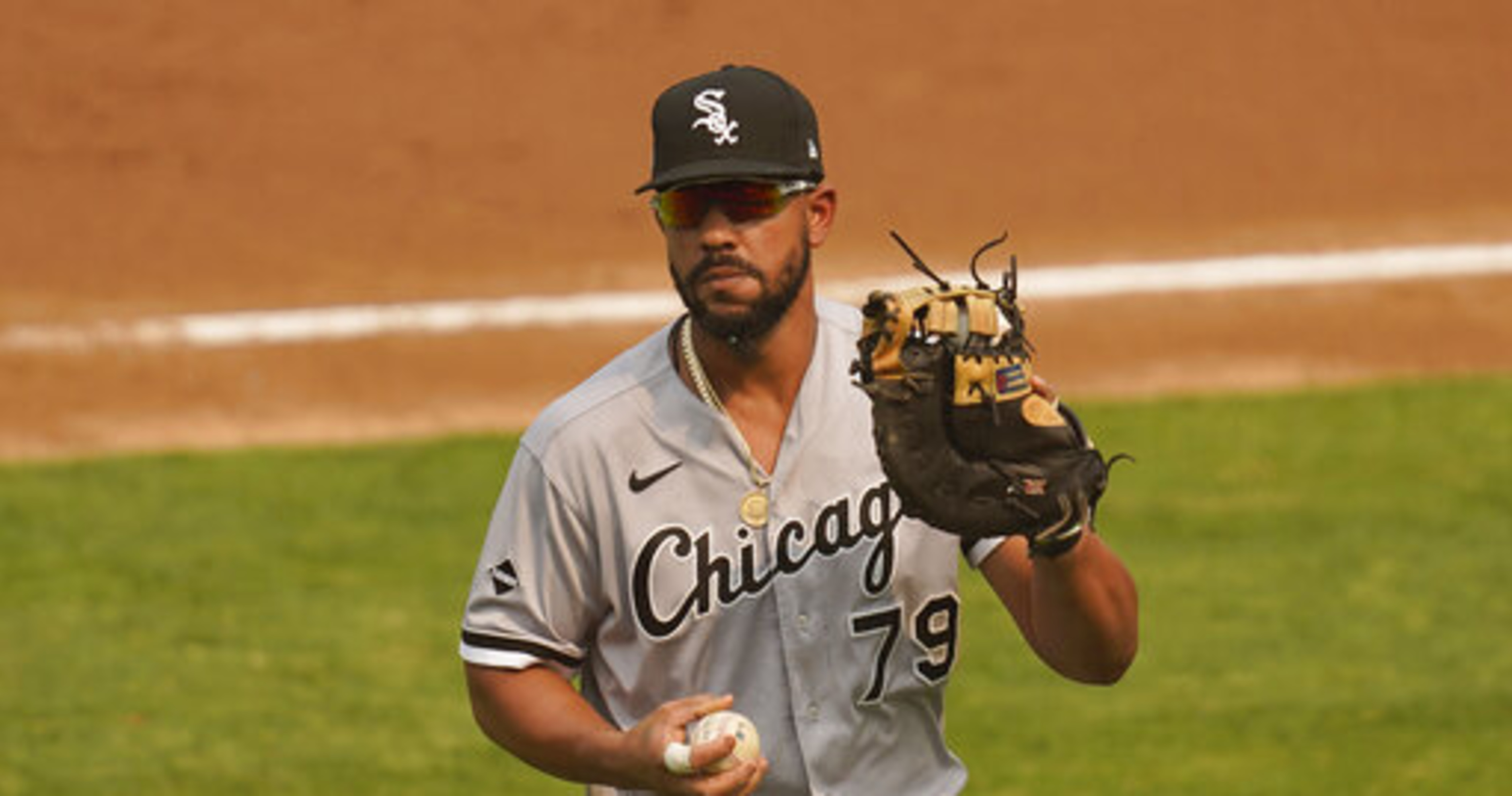 Chicago White Sox on X: MVP doing MVP things. José Abreu has been named  American League Player of the Week for May 24-30, his sixth career weekly  honor!  / X