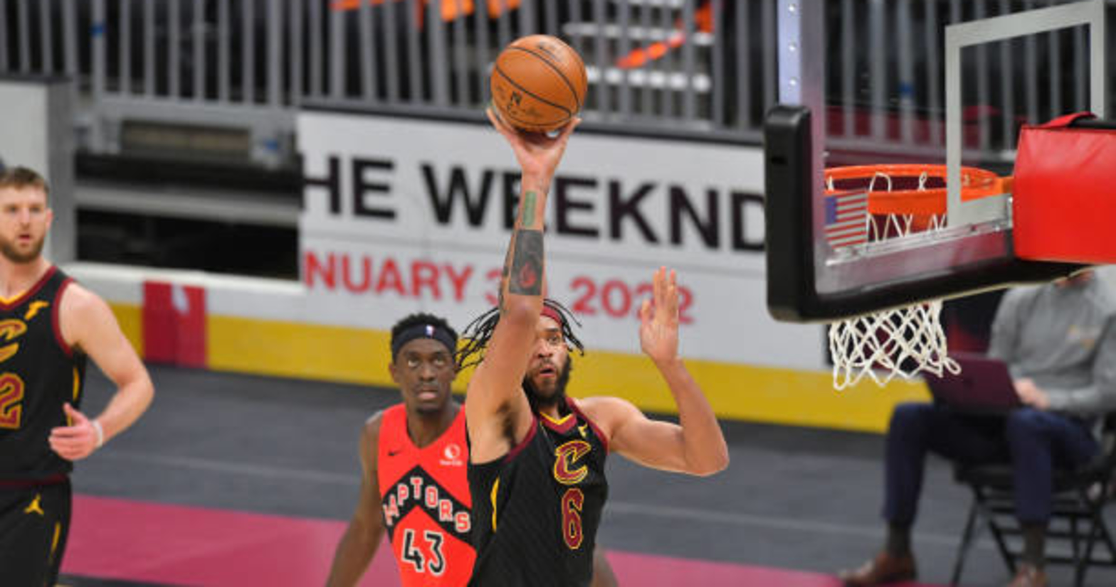 Cleveland Cavaliers: CLE acquires JaVale McGee, future 2nd-round