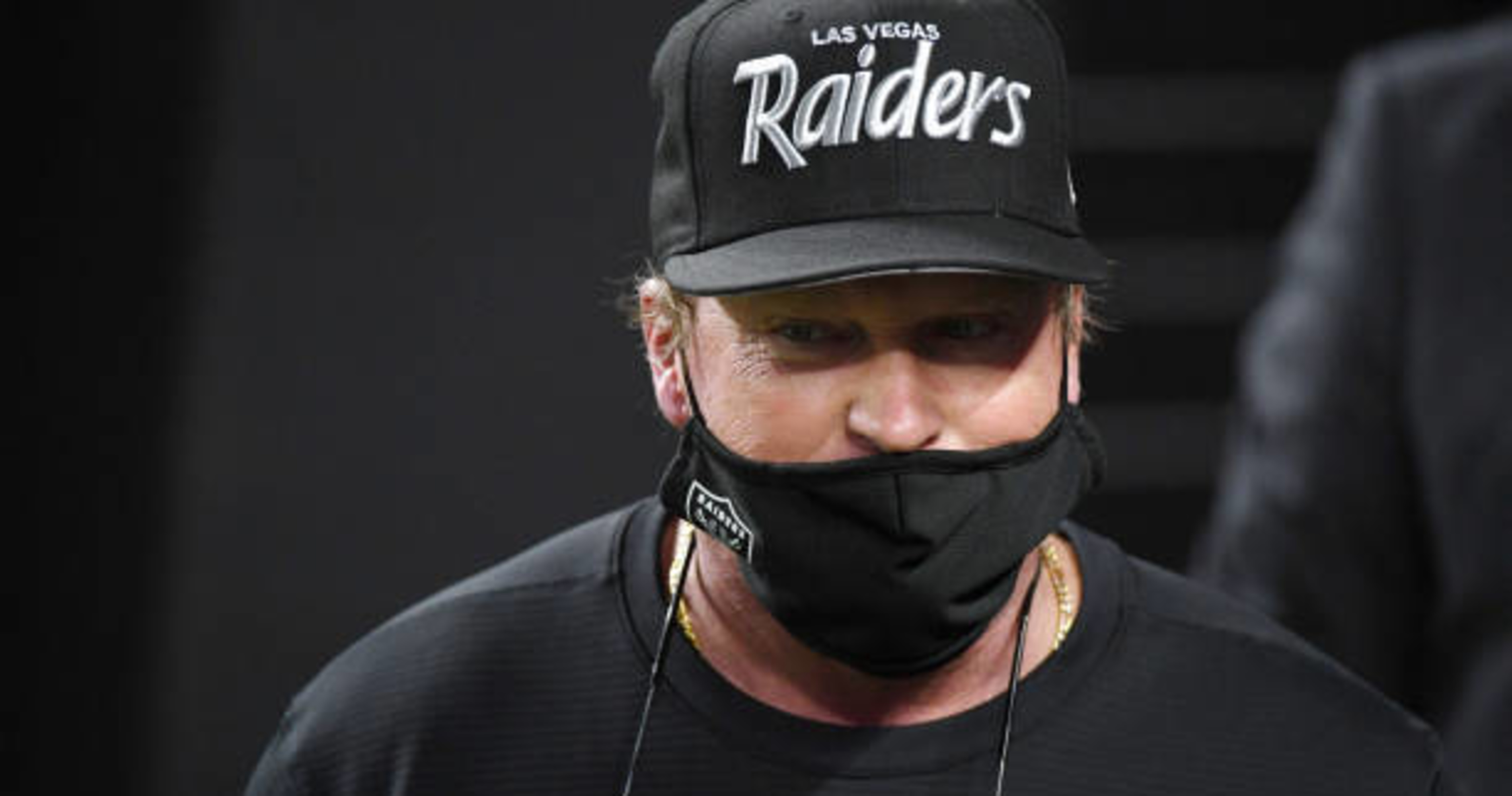 Raiders' Jon Gruden noncommittal starting quarterback, Raiders News