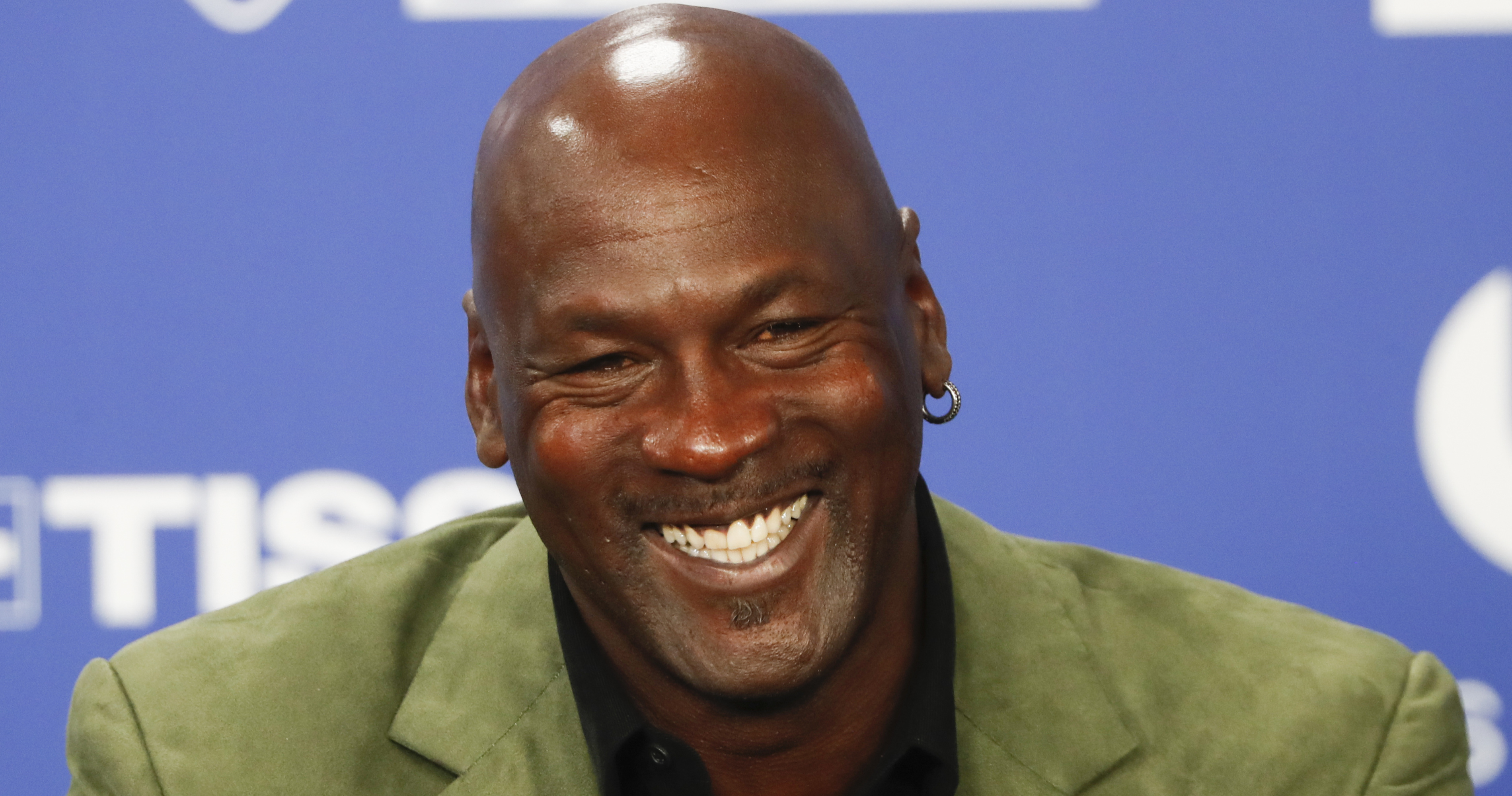 Michael Jordan Autographed Air Jordan 1 Shoes from Rookie Season Sell for  $205K, News, Scores, Highlights, Stats, and Rumors