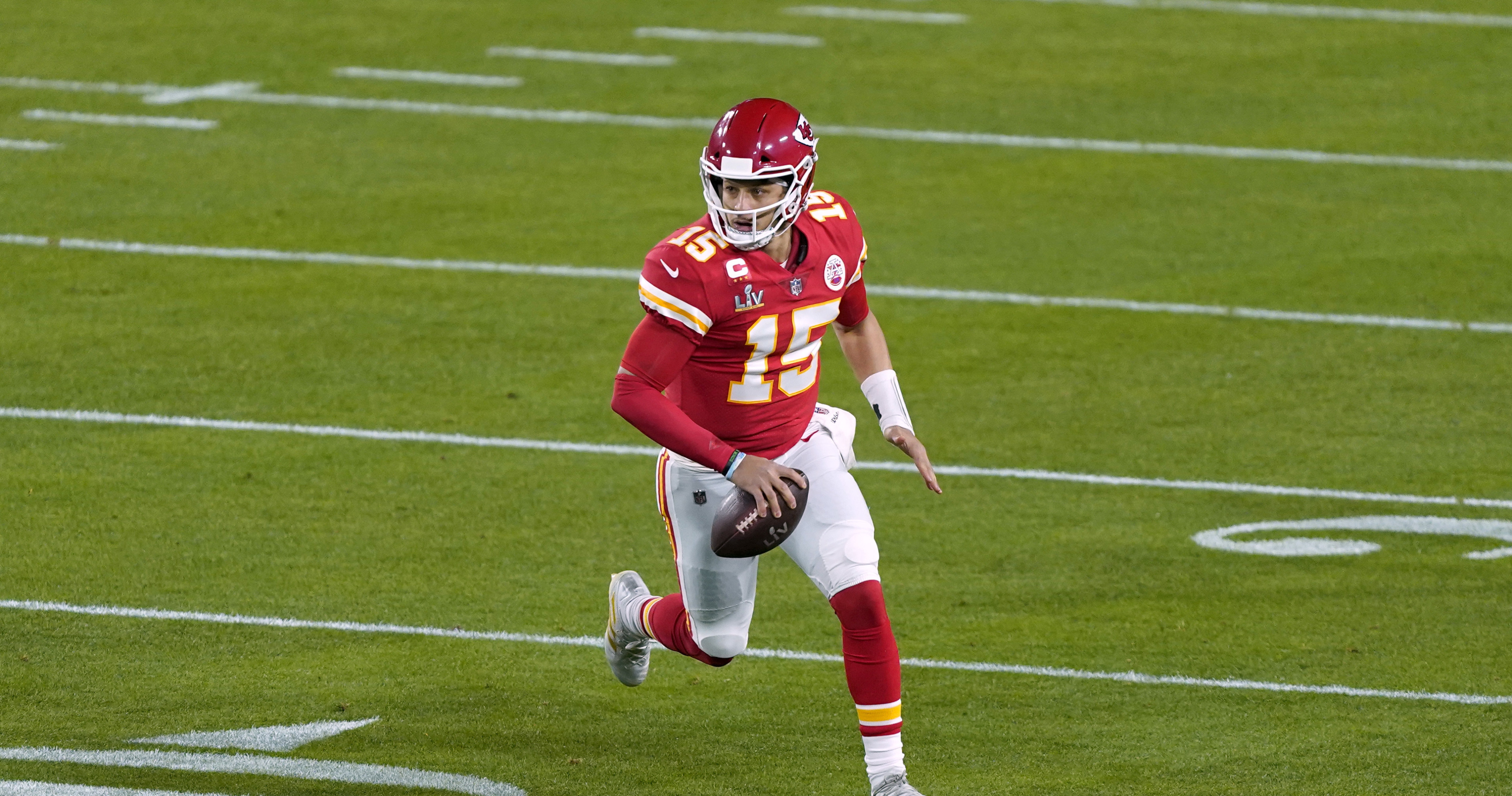 Chiefs News: Patrick Mahomes calls for microchips to be installed