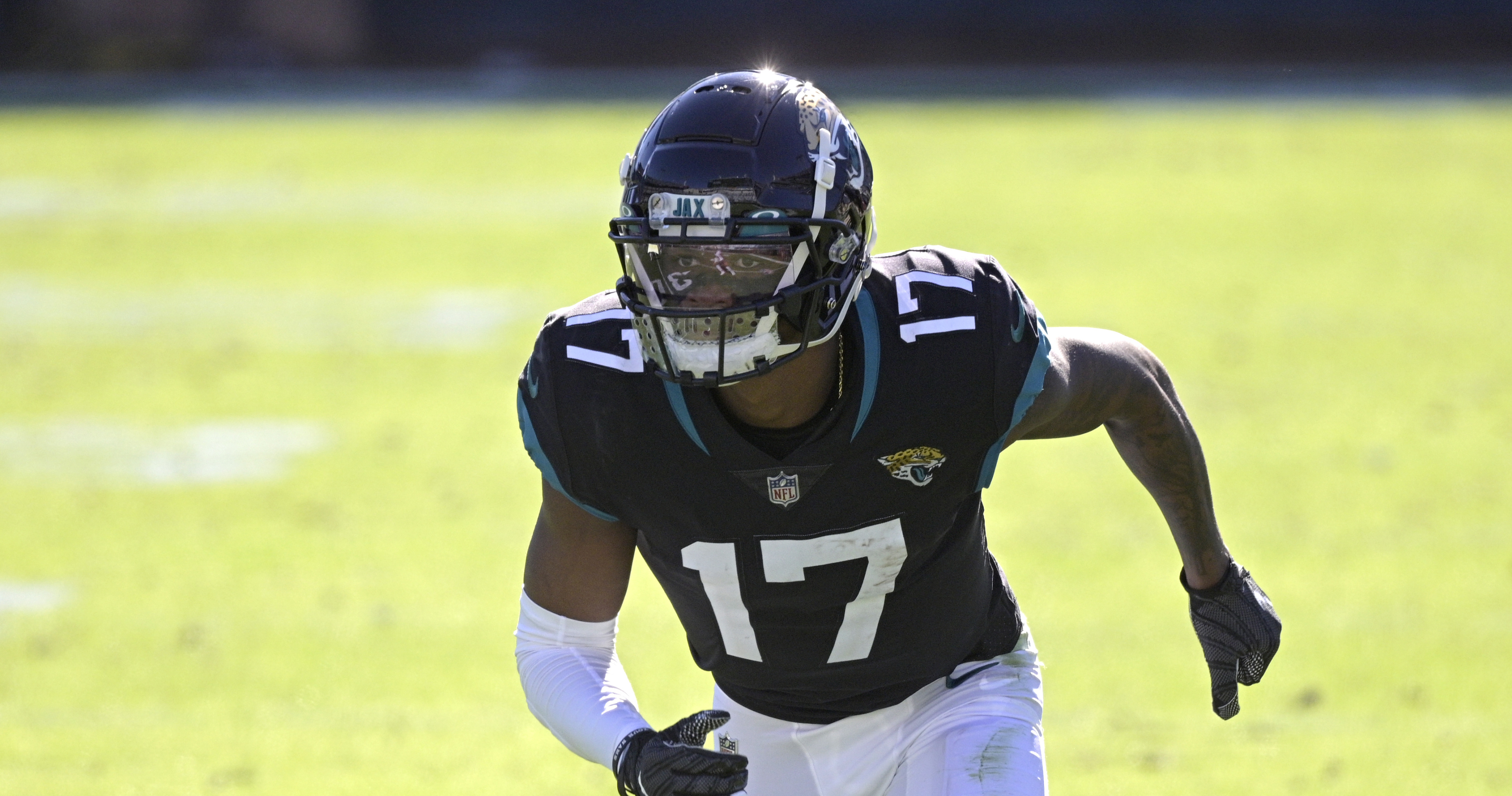 Jaguars WR DJ Chark Opens Up About Dealing with Anxiety, Depression ...