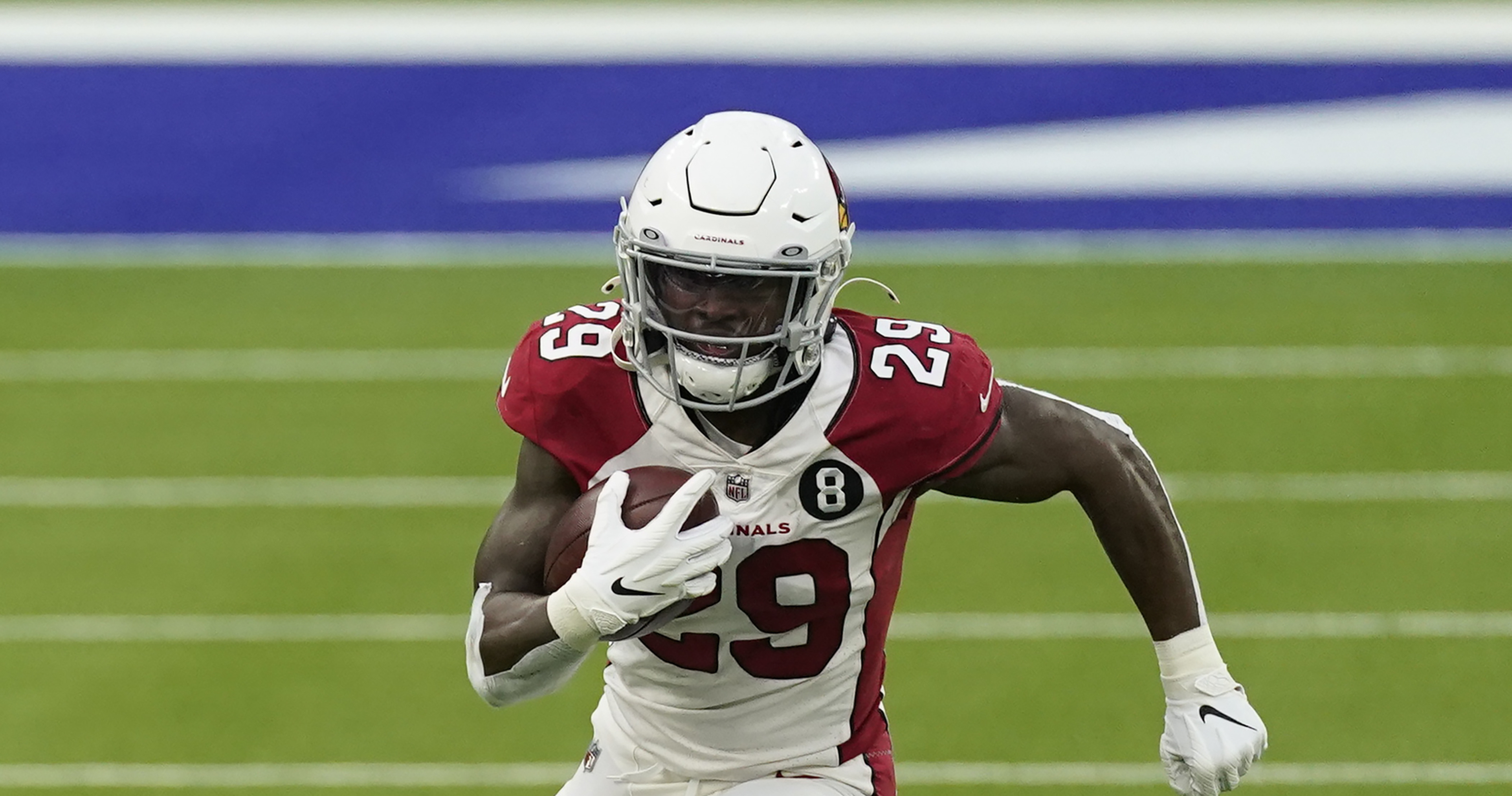 Chase Edmonds 'Now or Never' to Win Cardinals' RB1 Job Despite James