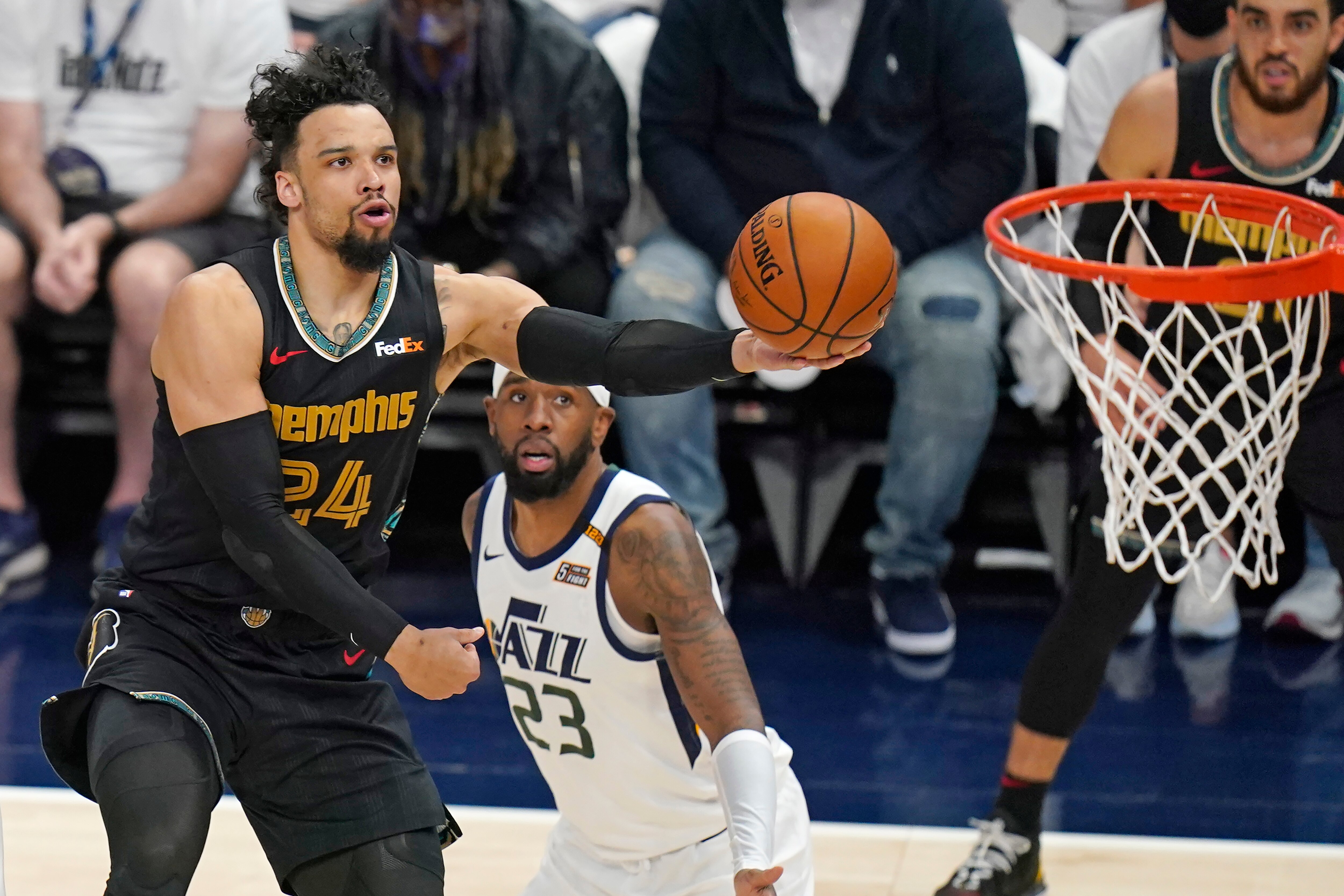 Ja Morant, Dillon Brooks Lead Grizzlies to Game 1 Upset of Mike Conley