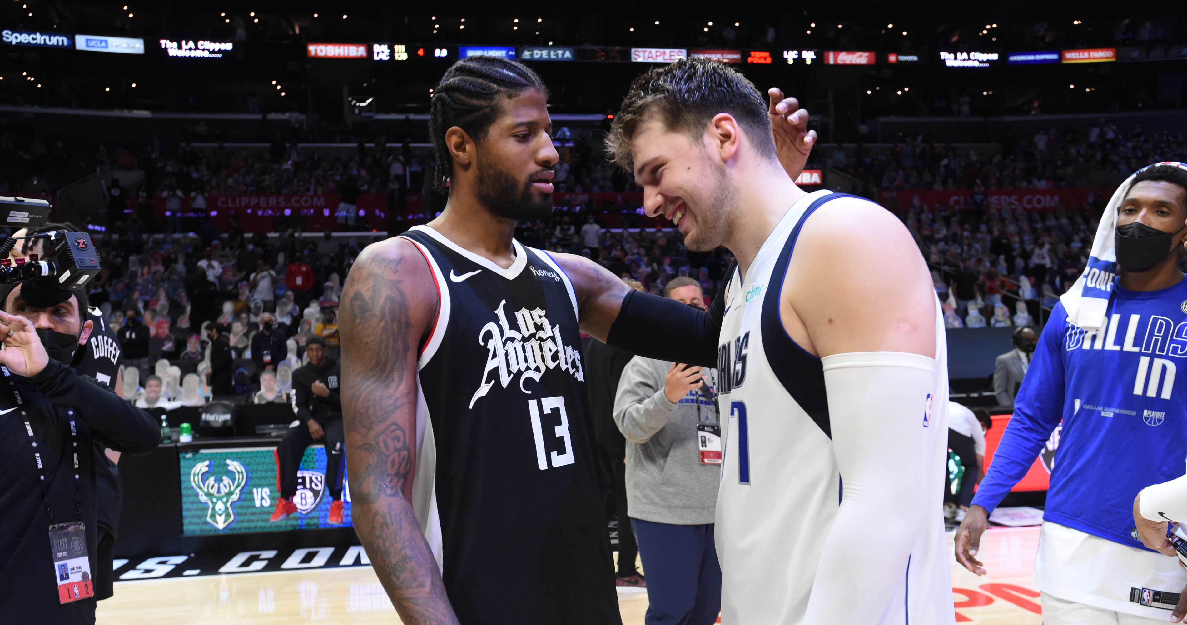 Luka Doncic denied Paul George jersey swap 🤭 Clippers vs