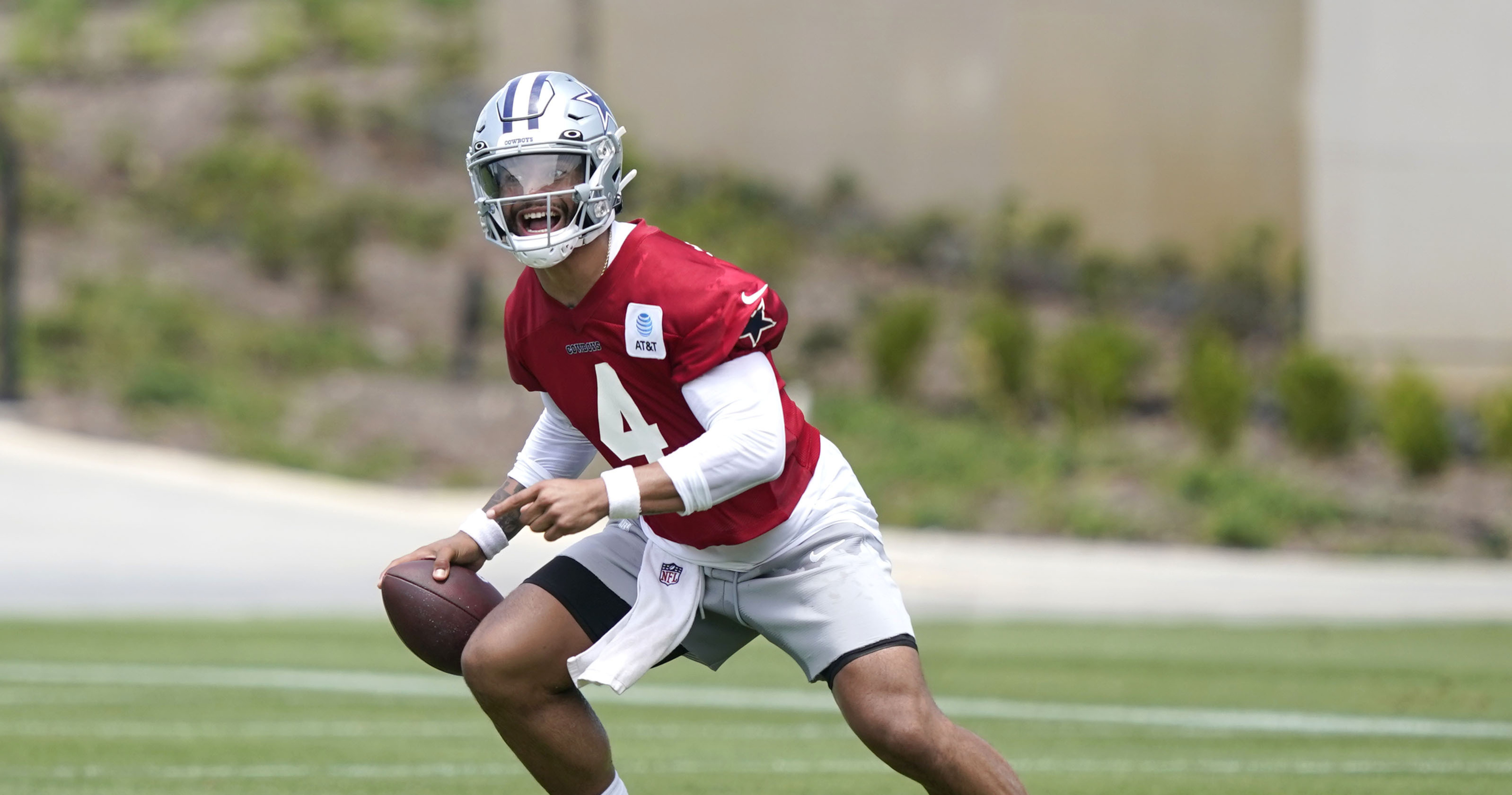 Cowboys' Dak Prescott Talks Moving on from Ankle Injury 'I've Buried