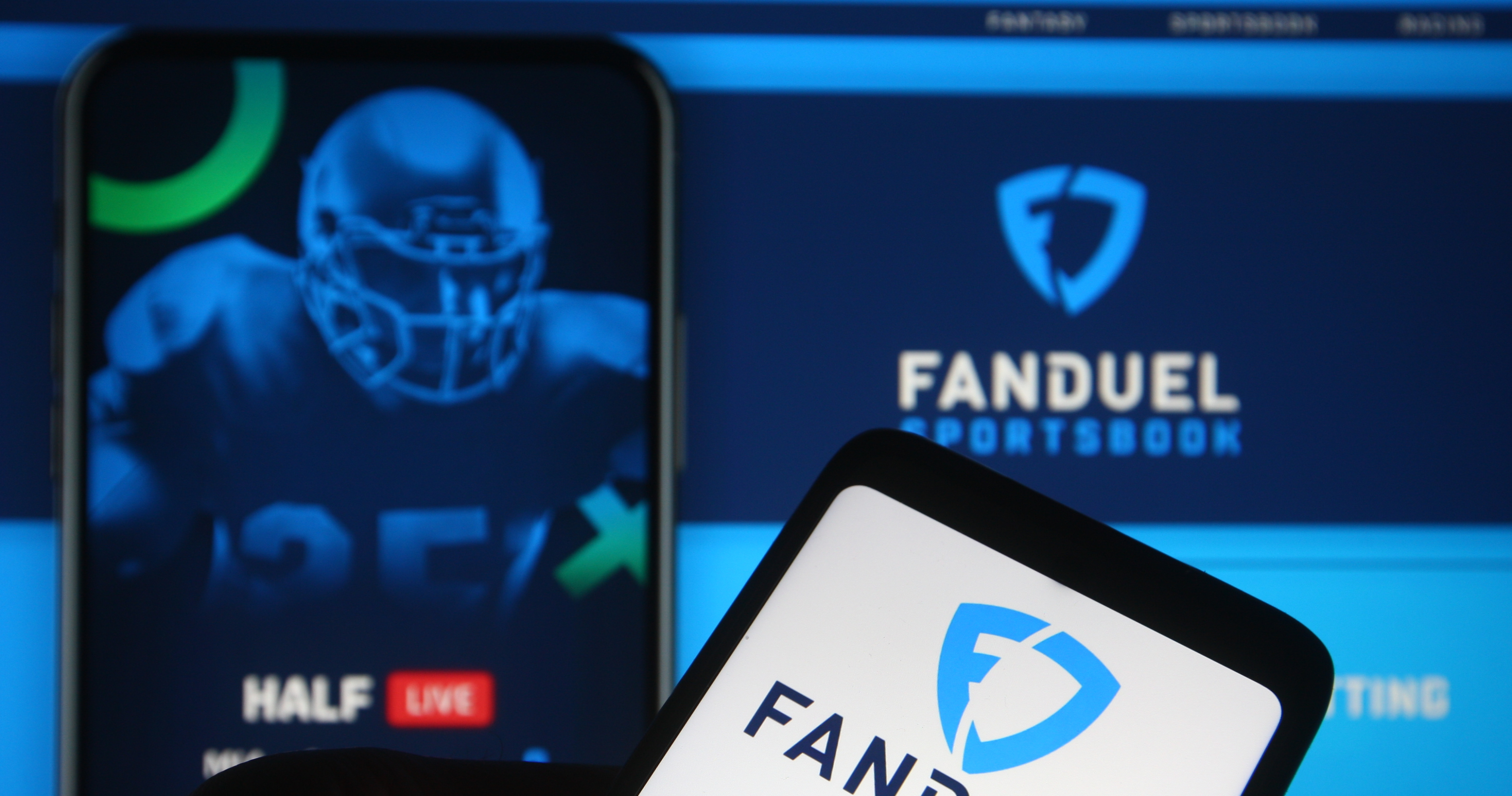 3 Bettors Hit 28,950-1 Parlay at FanDuel By Nailing Exact Scores of Both  Championship Games