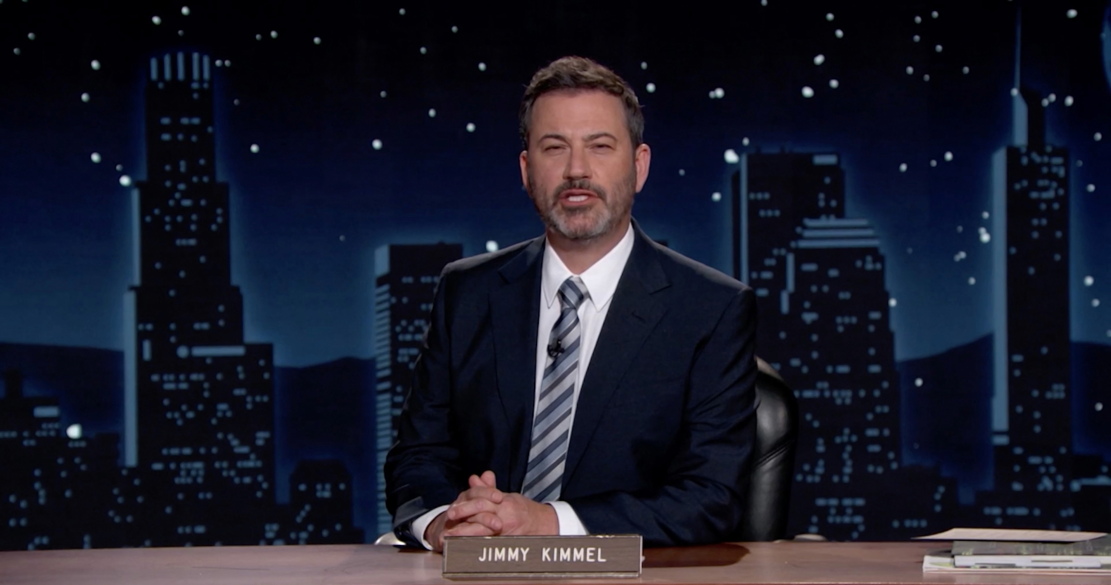 Jimmy Kimmel to Sponsor Bowl Game Next Season at Los Angeles