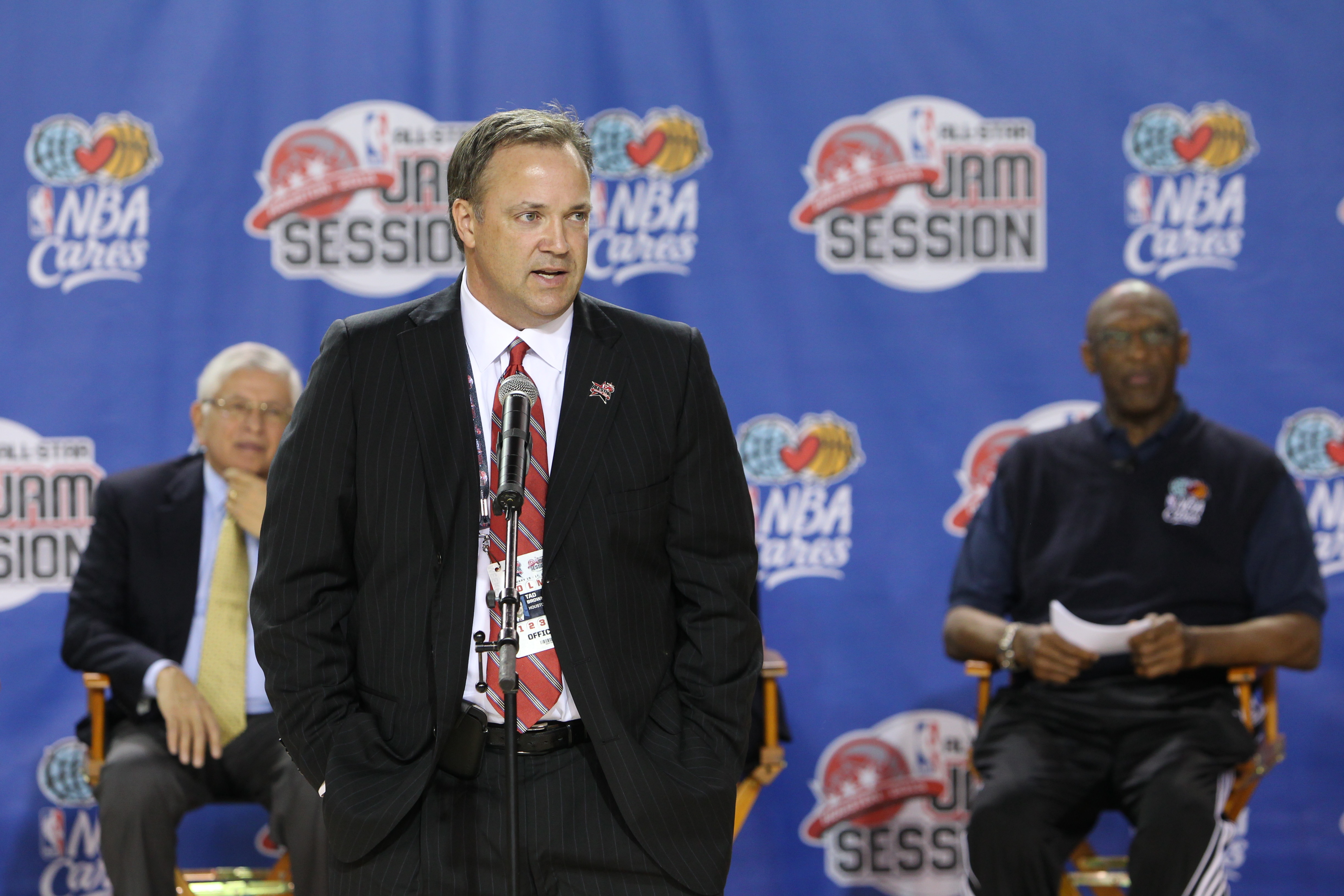 former-rockets-ceo-tad-brown-hired-to-same-role-for-76ers-devils