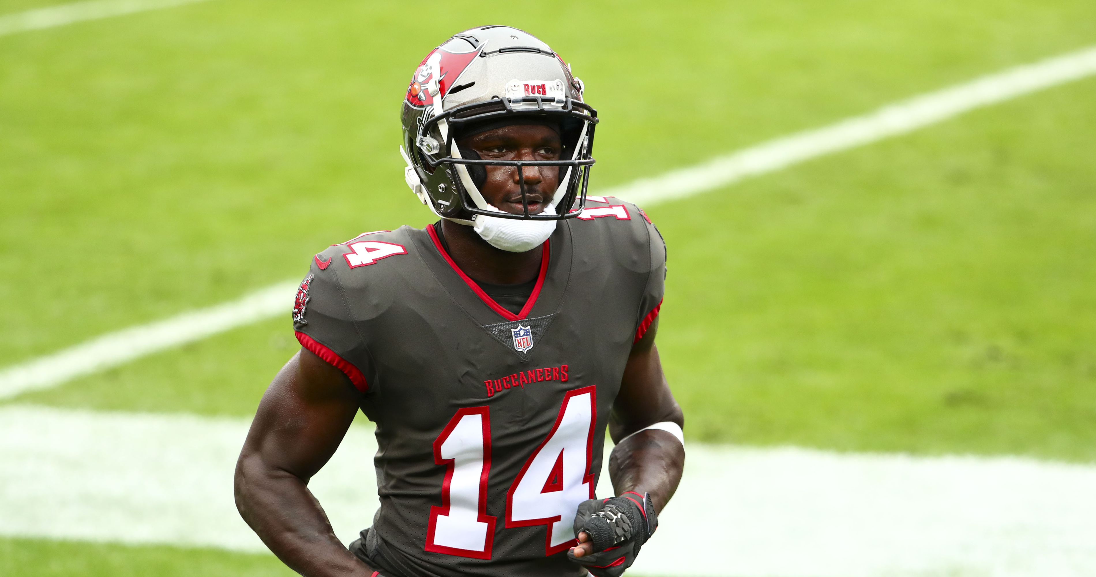 Chris Godwin Rumors Bucs, WR Not Expected to Reach LongTerm Contract