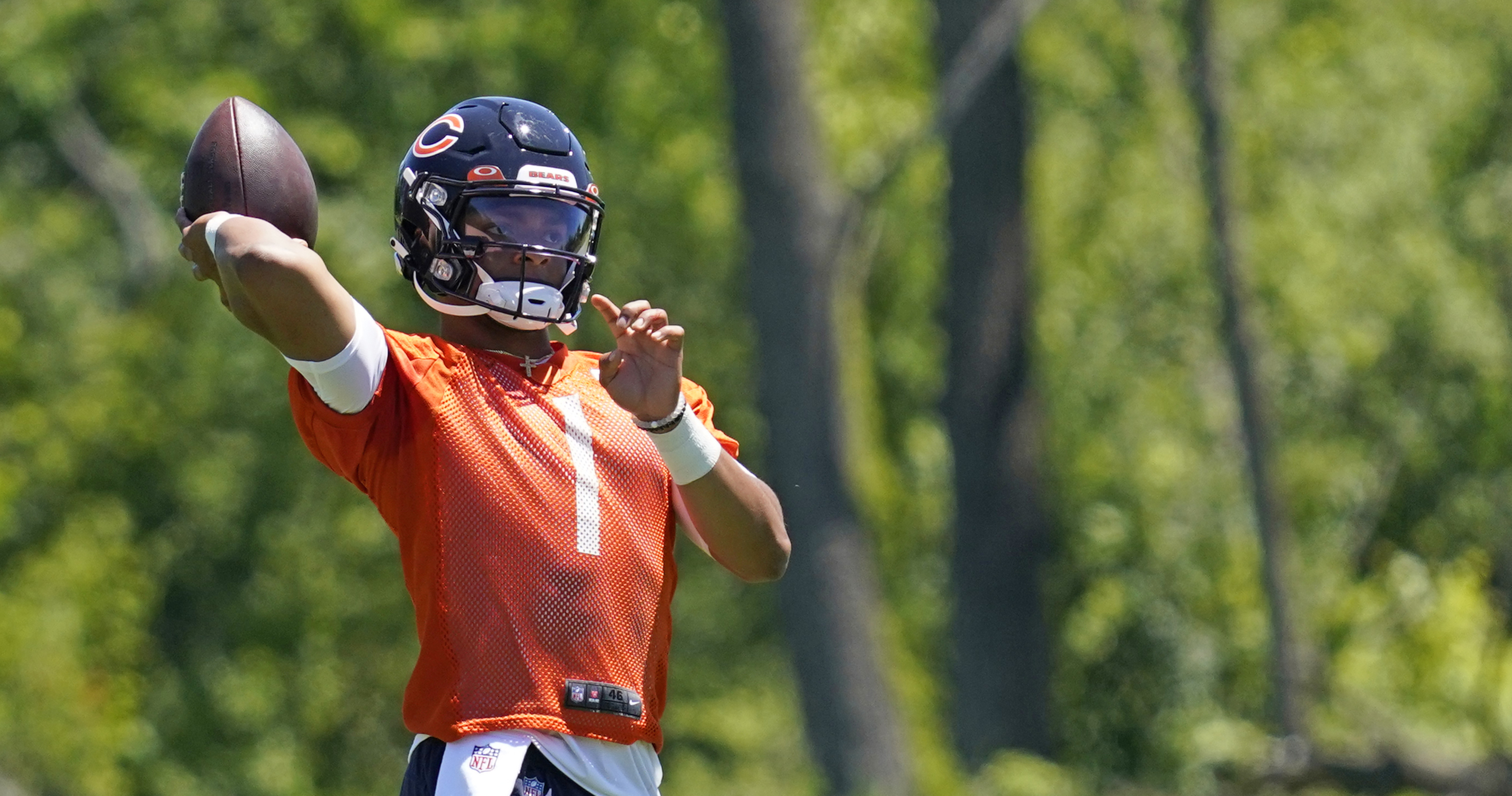 Football: Justin Fields gets unique shot at redemption