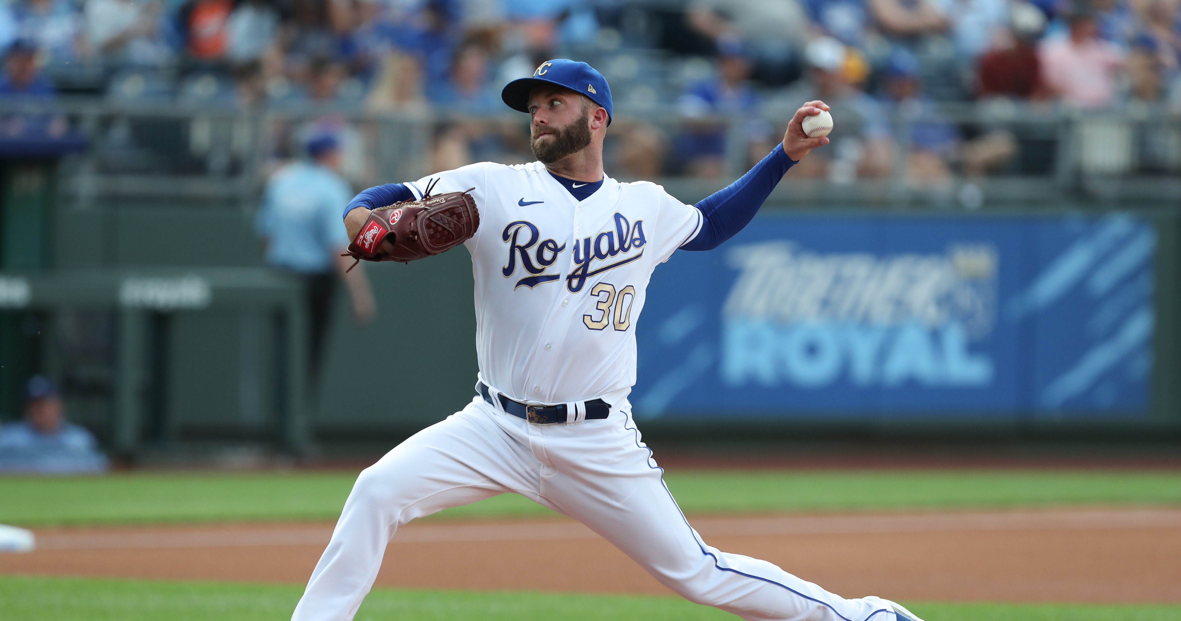 MLB trade rumors: Dodgers acquiring starting pitcher Danny Duffy