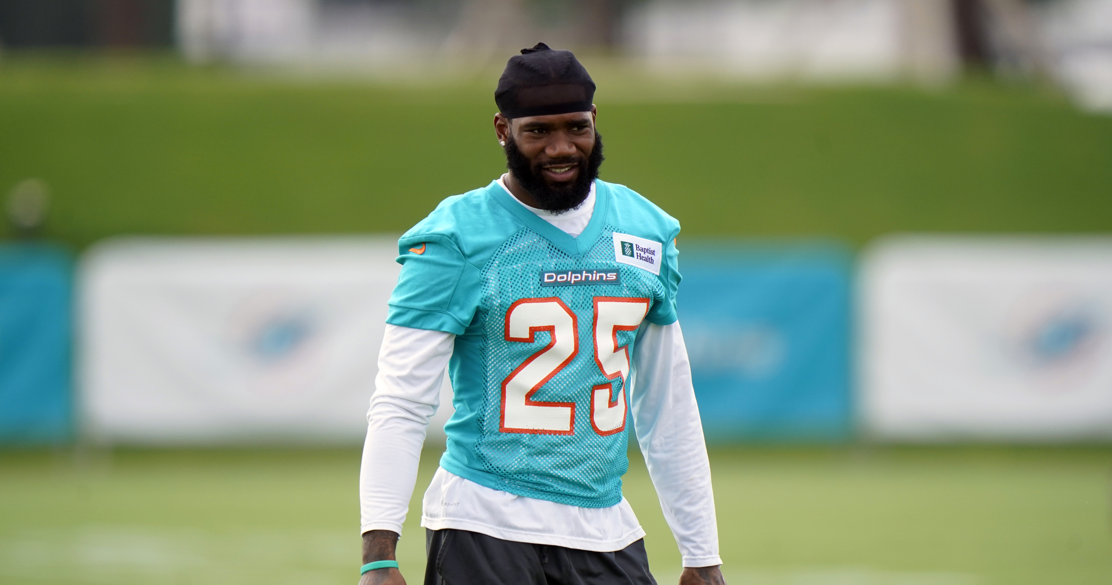 Dolphins star CB Xavien Howard requests to be traded - Pats Pulpit