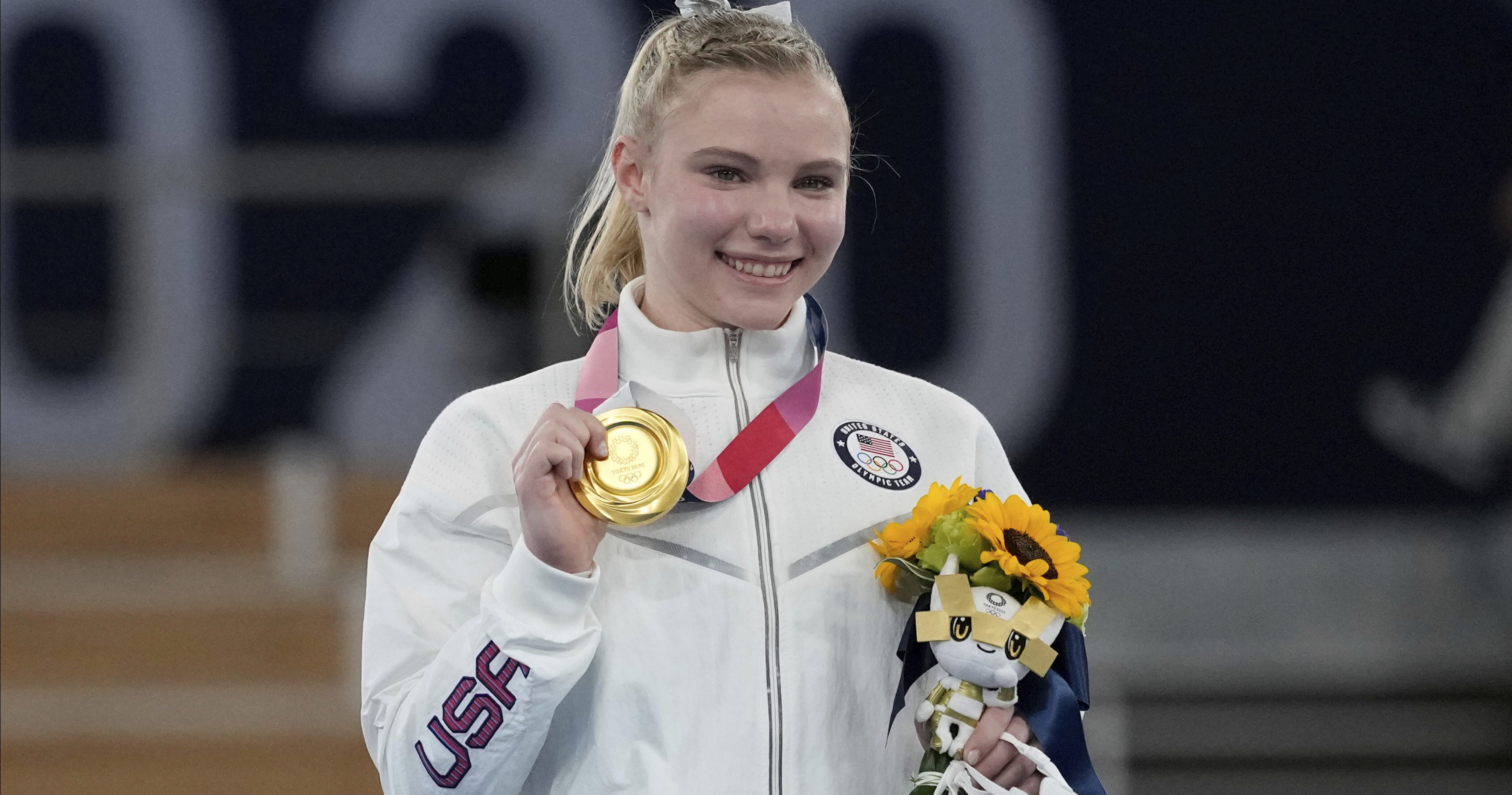 Olympic Women's Gymnastics 2021: USA's Jade Carey Wins Gold; Full Floor  Results, News, Scores, Highlights, Stats, and Rumors