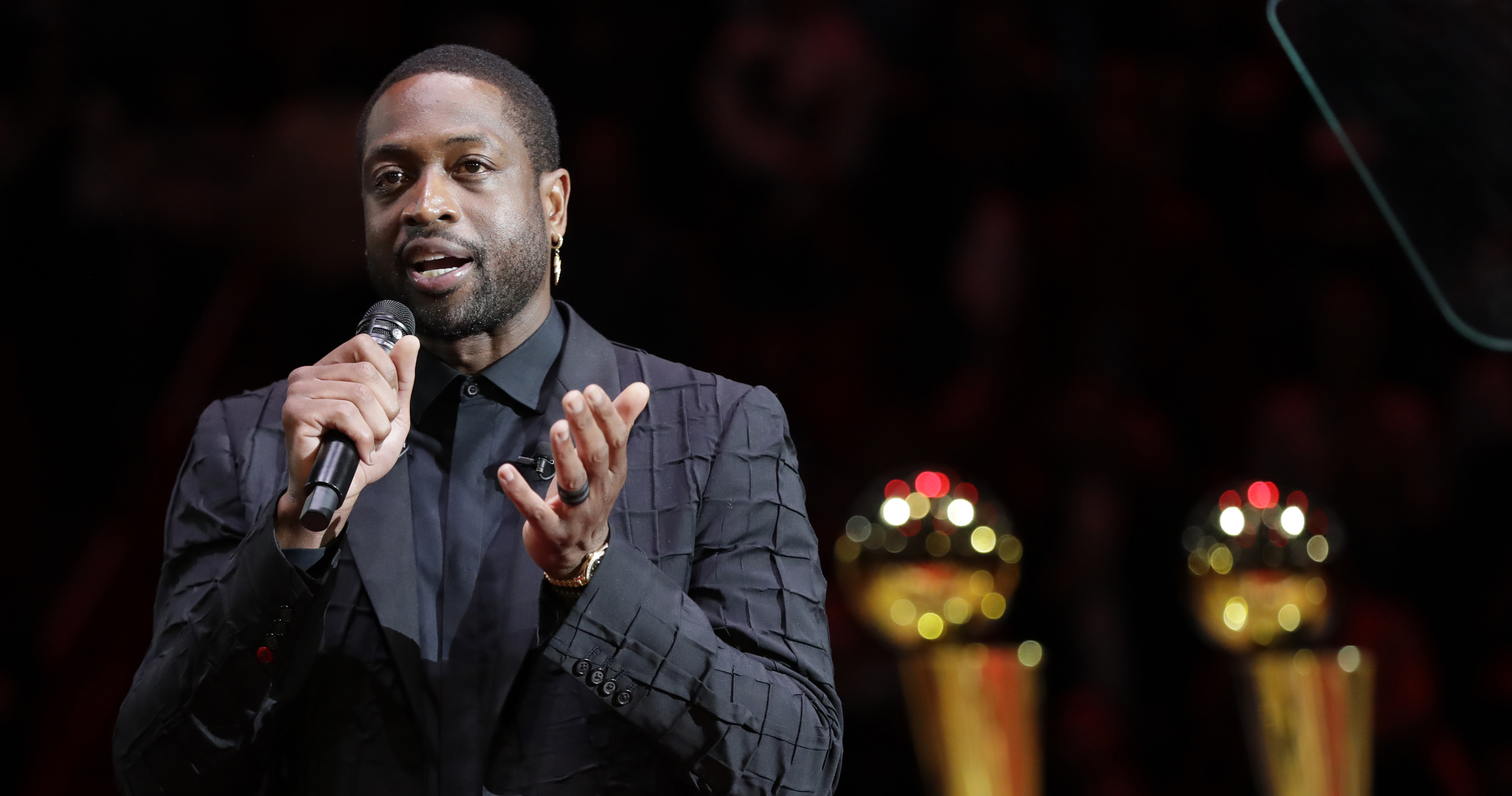 Dwyane Wade Opens Up About Incident with Kevin Love While Playing with ...